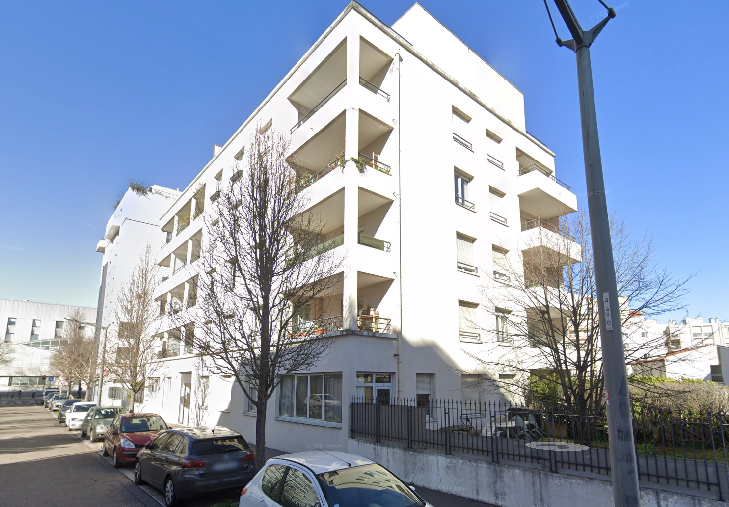 A RESIDENCE LE MAJESTIC-compressed.png