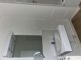 6salle de bains 1.jpg