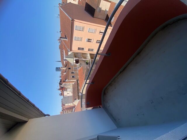 xbalcon-compressed.jpg