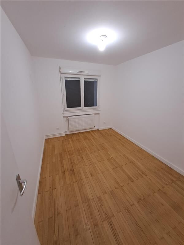 D CHAMBRE 2-compressed.jpg