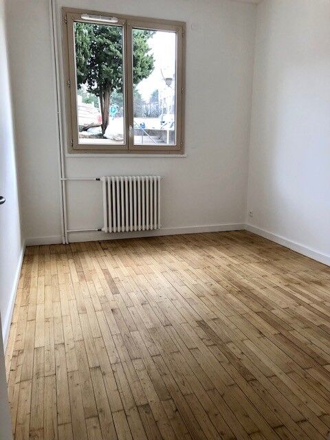 chambre 1-compressed.jpg
