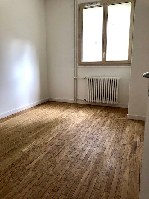 chambre 2-compressed.jpg