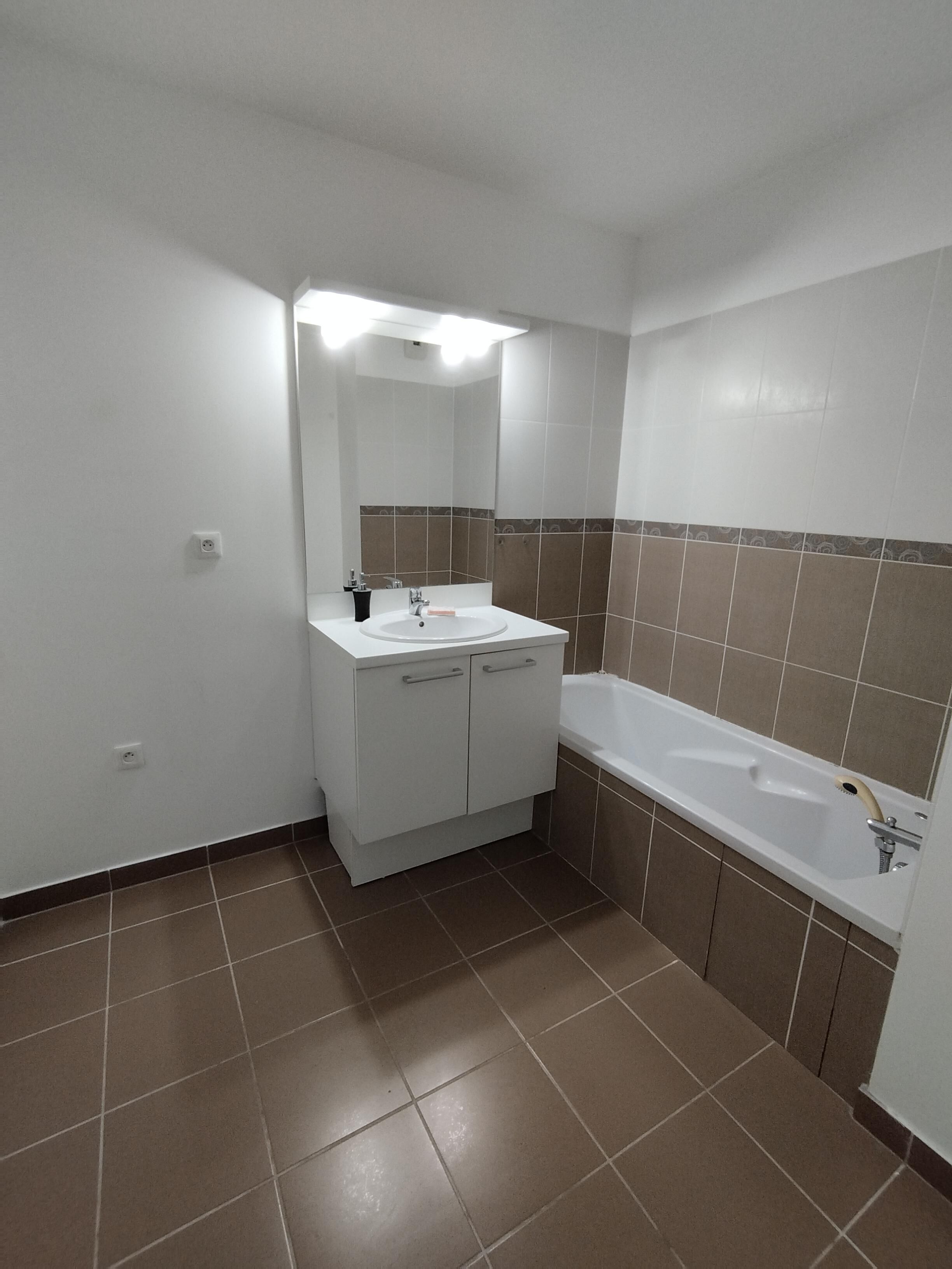 compressed-D SDB.jpg