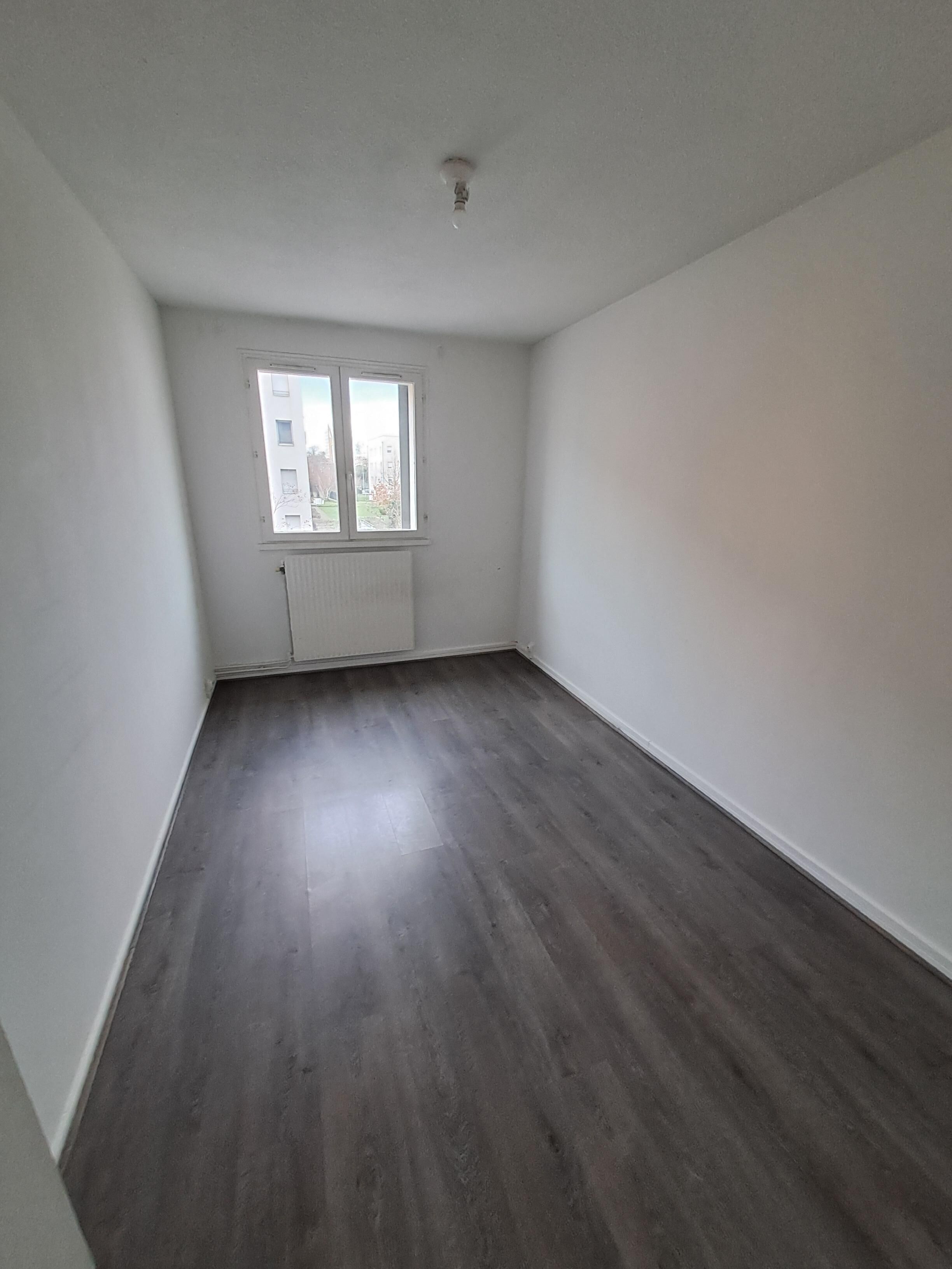 CHAMBRE-2-compressed.jpg