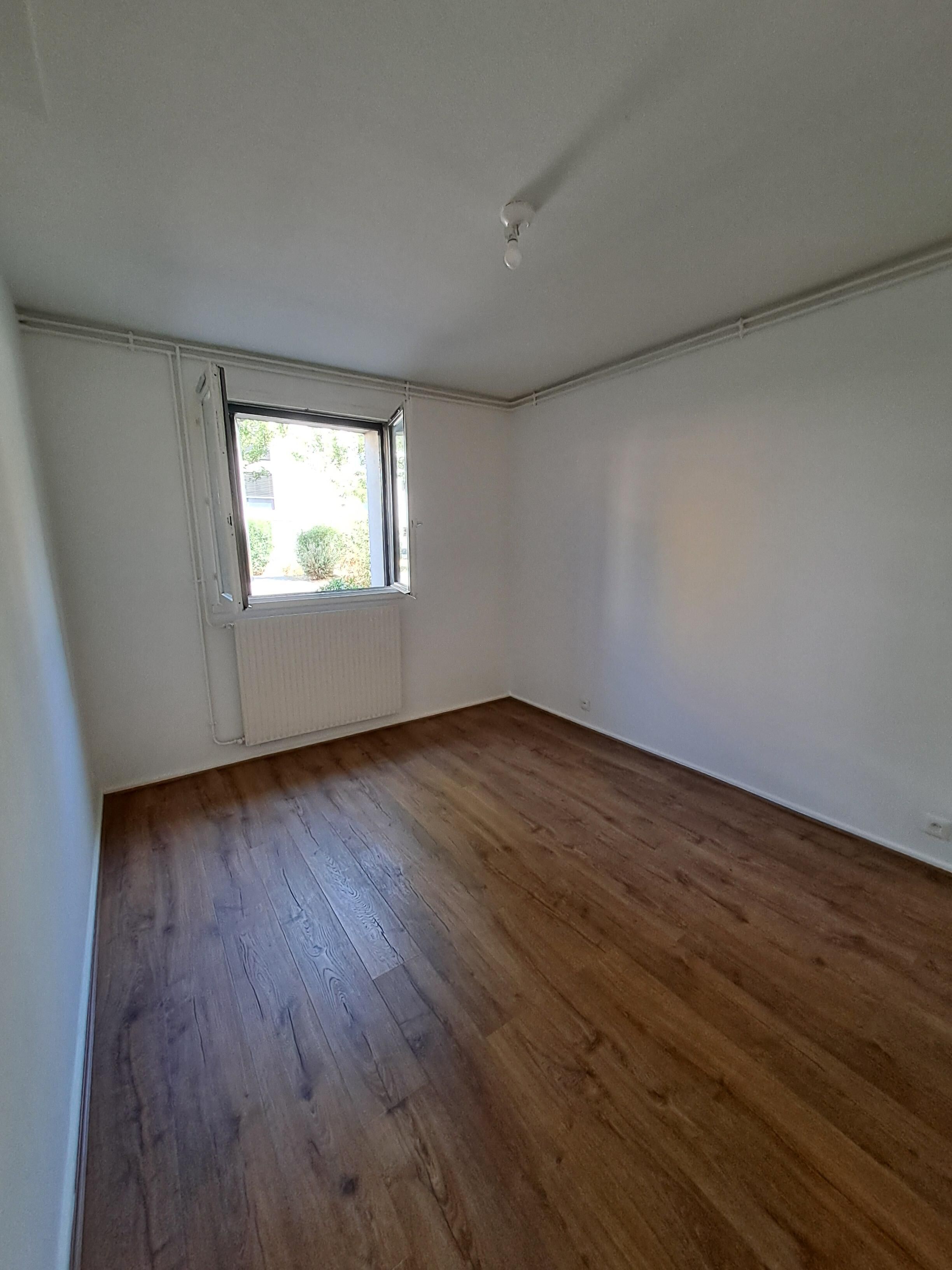 B CHAMBRE-compressed.jpg