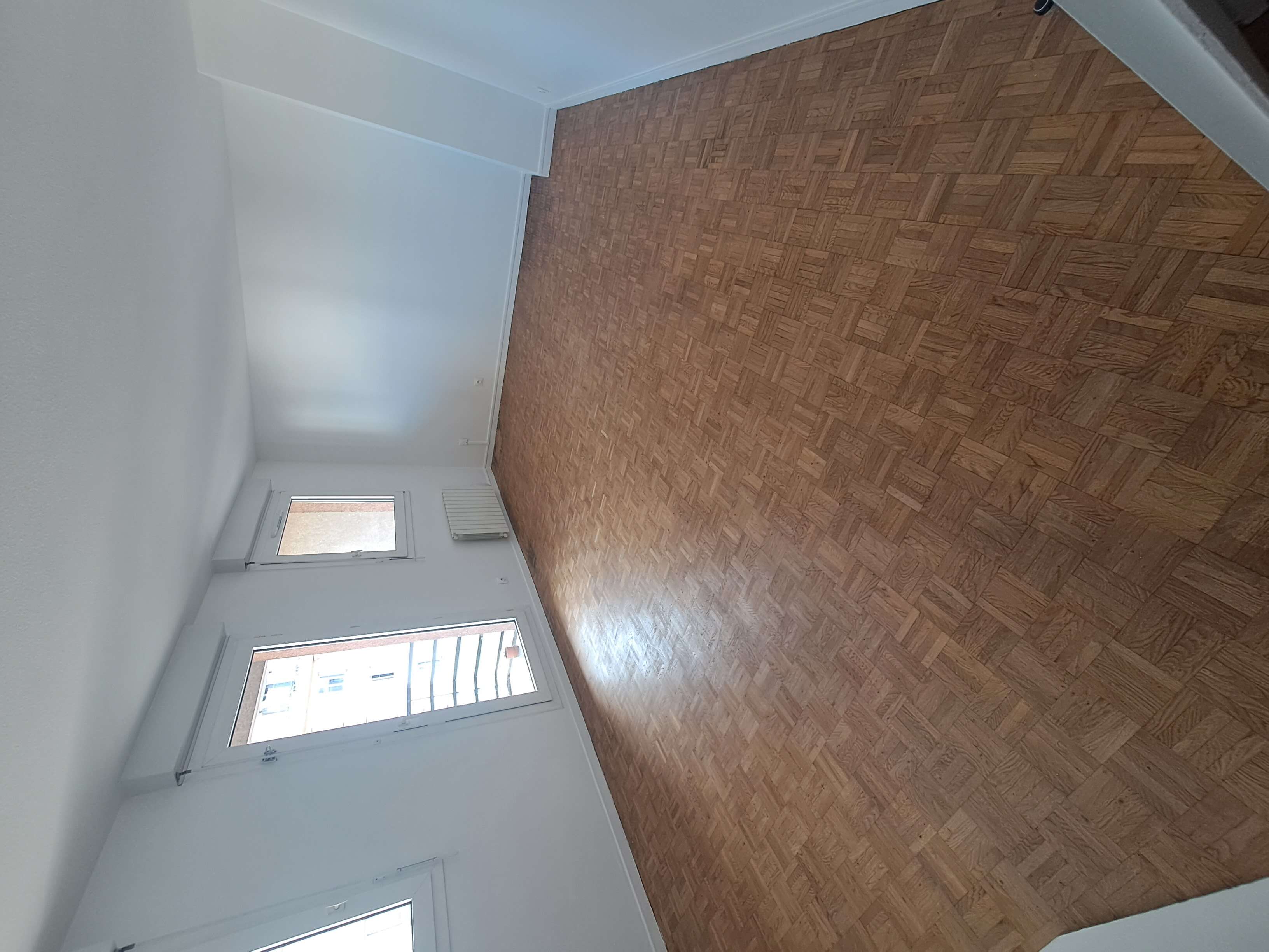 séjour parquet balcon-compressed.jpg