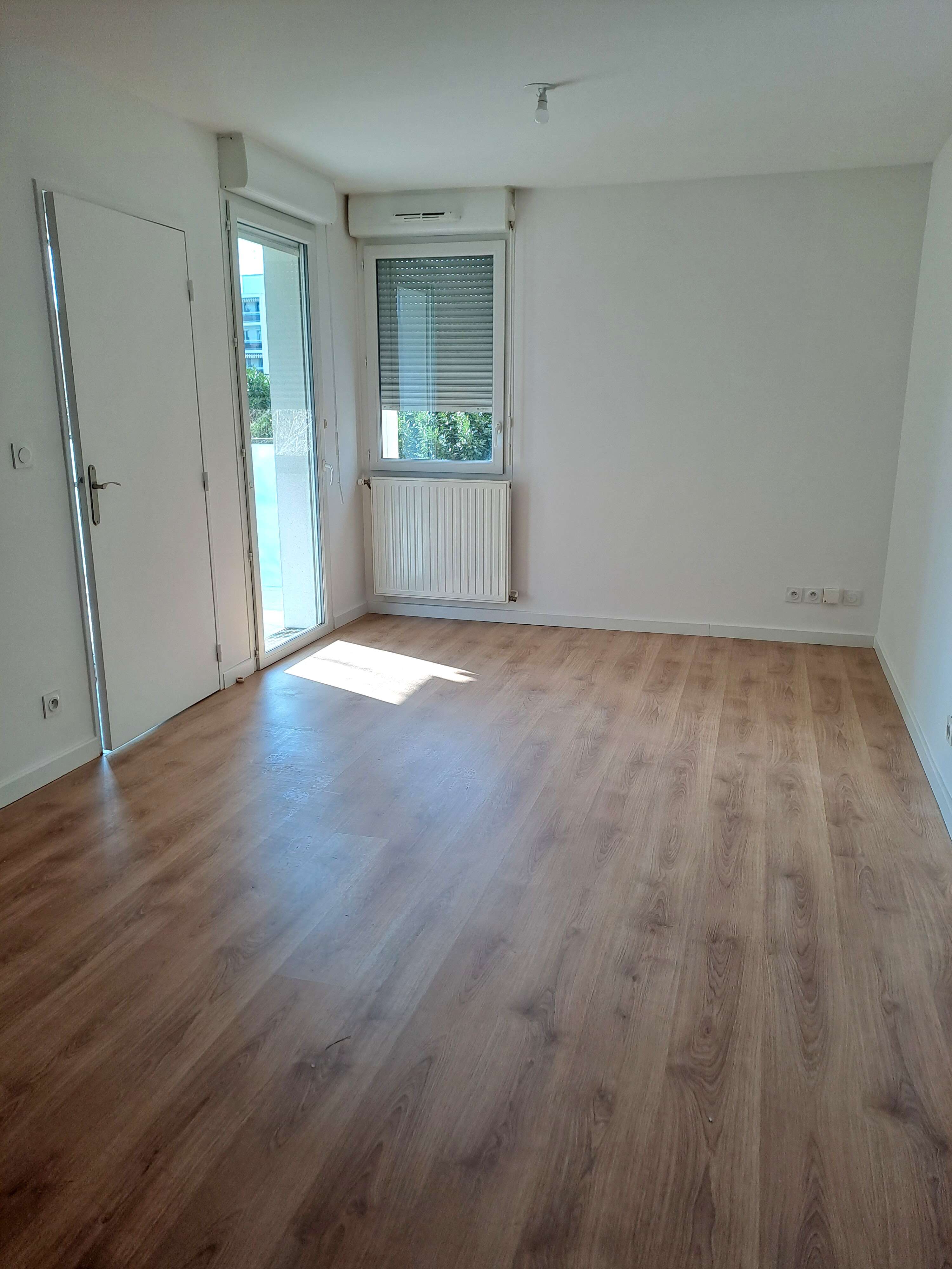 séjour balcon-compressed.jpg