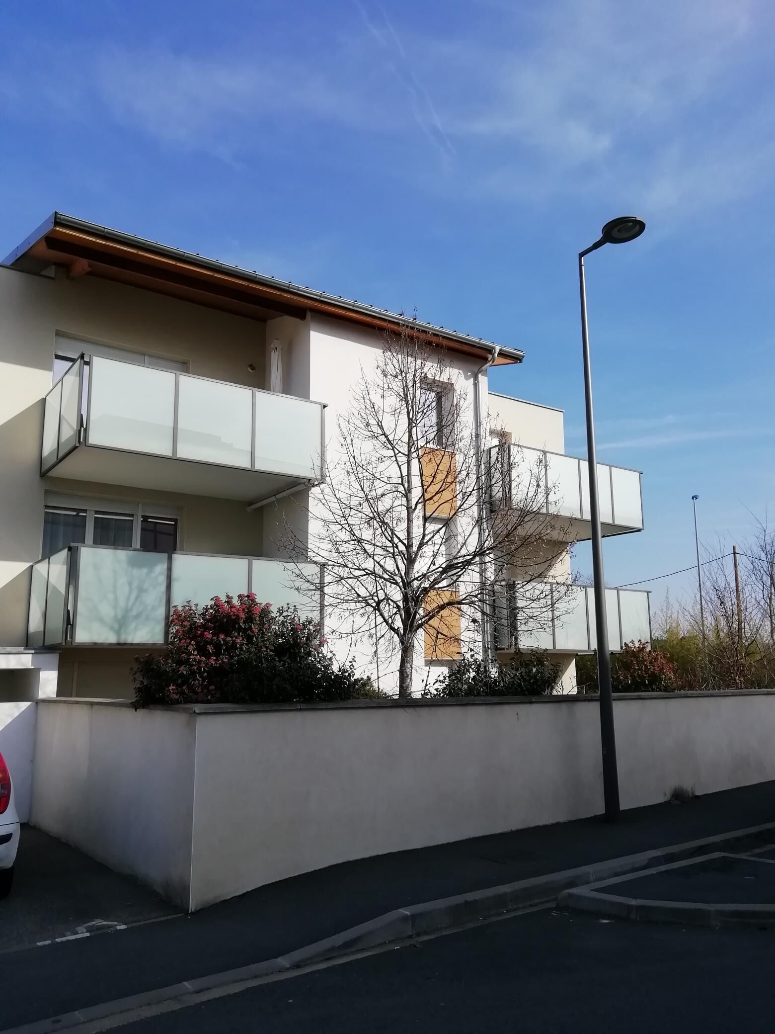 A 2 Résidence 1-compressed.jpg