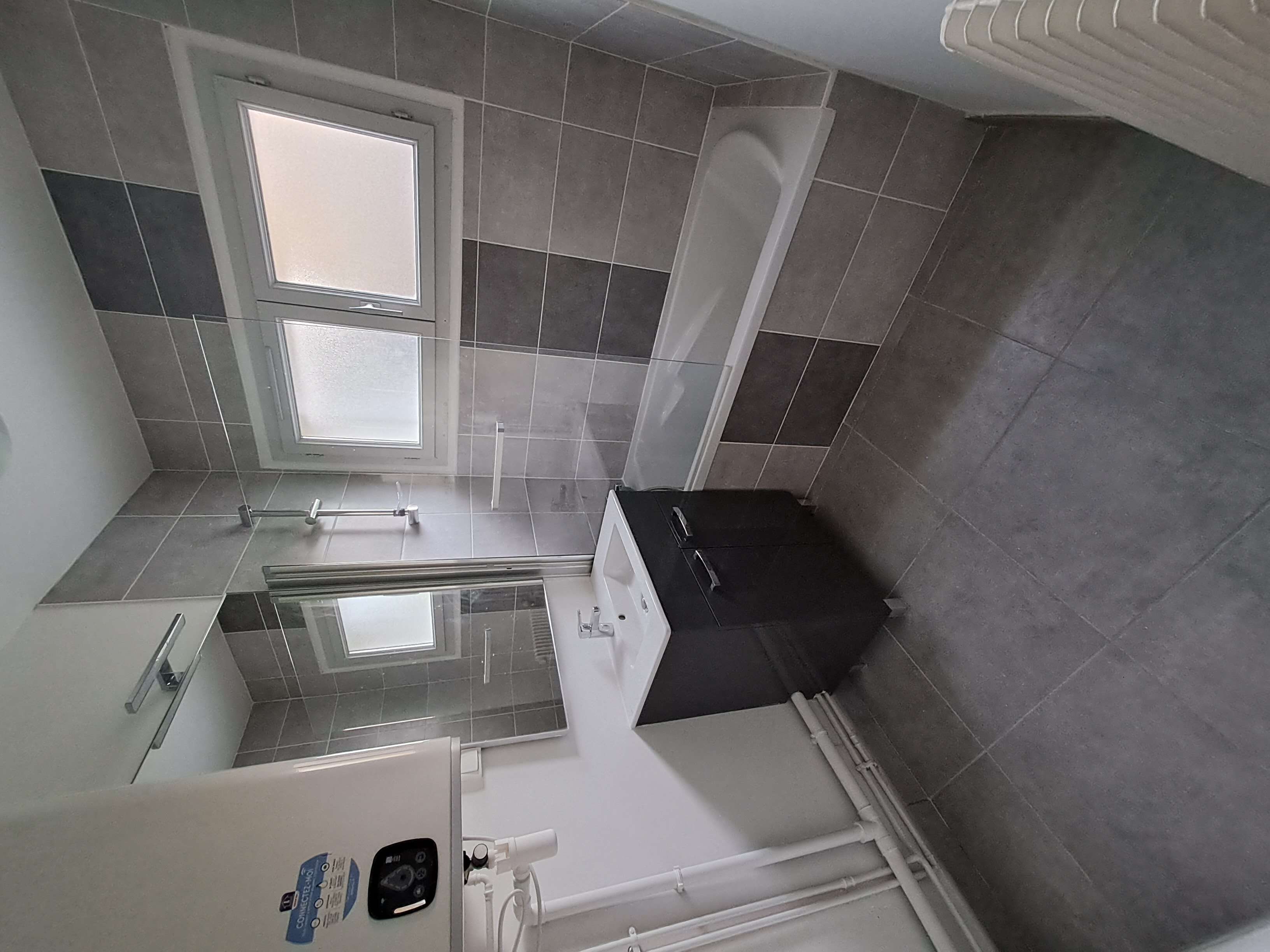 salle de bains-cmp.jpg