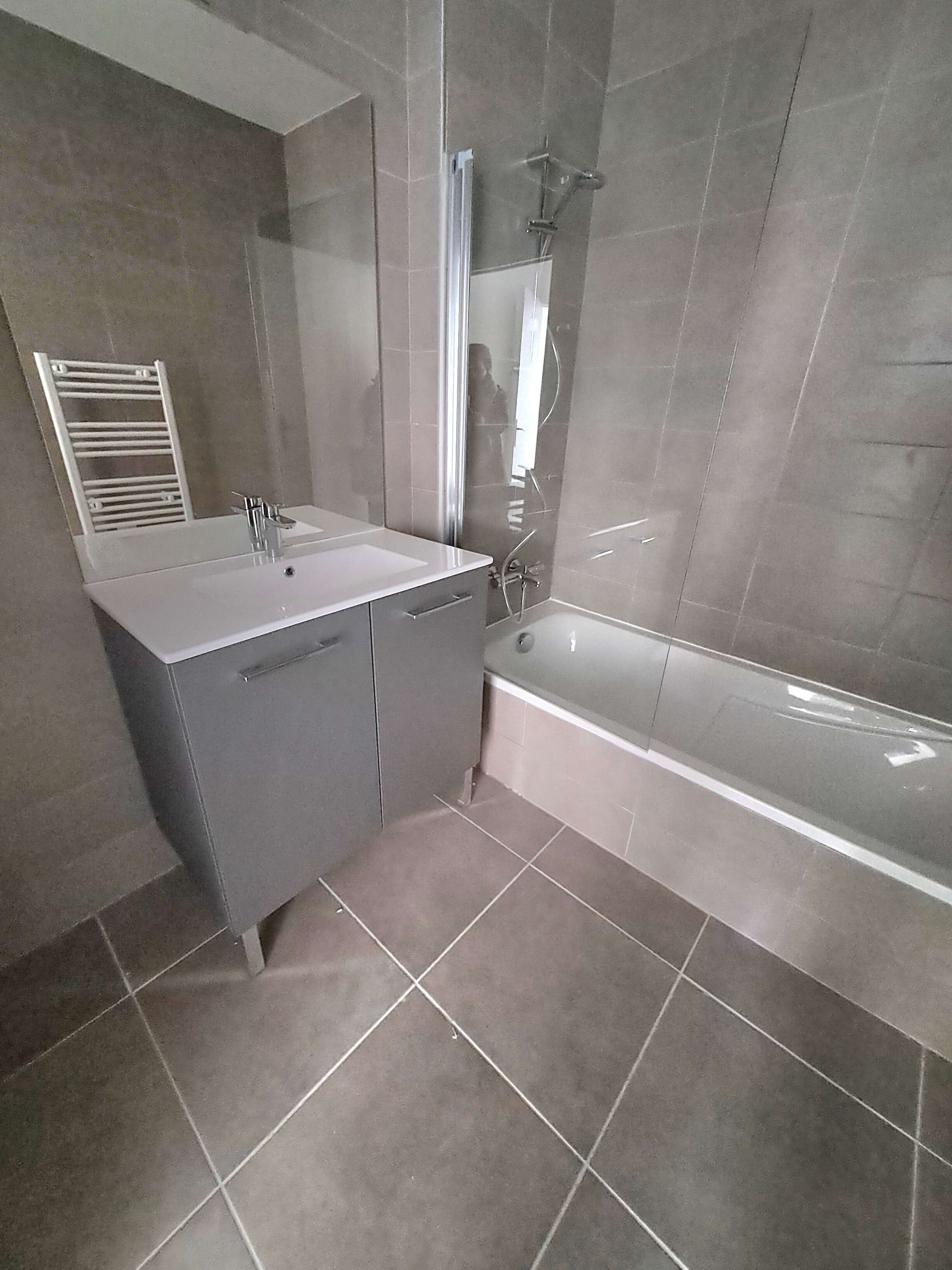 salle de bains chambre-cmp.jpg