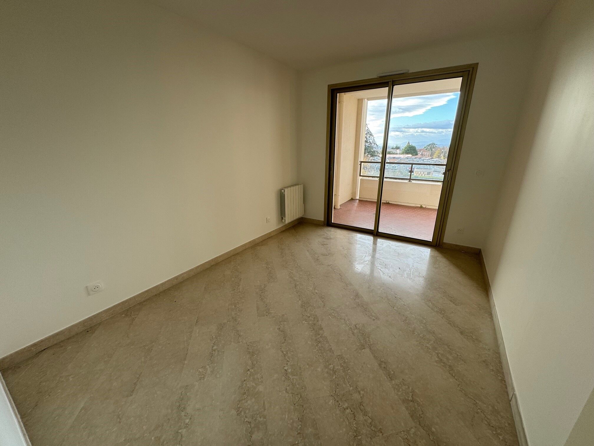 chambre 2-cmp.jpg