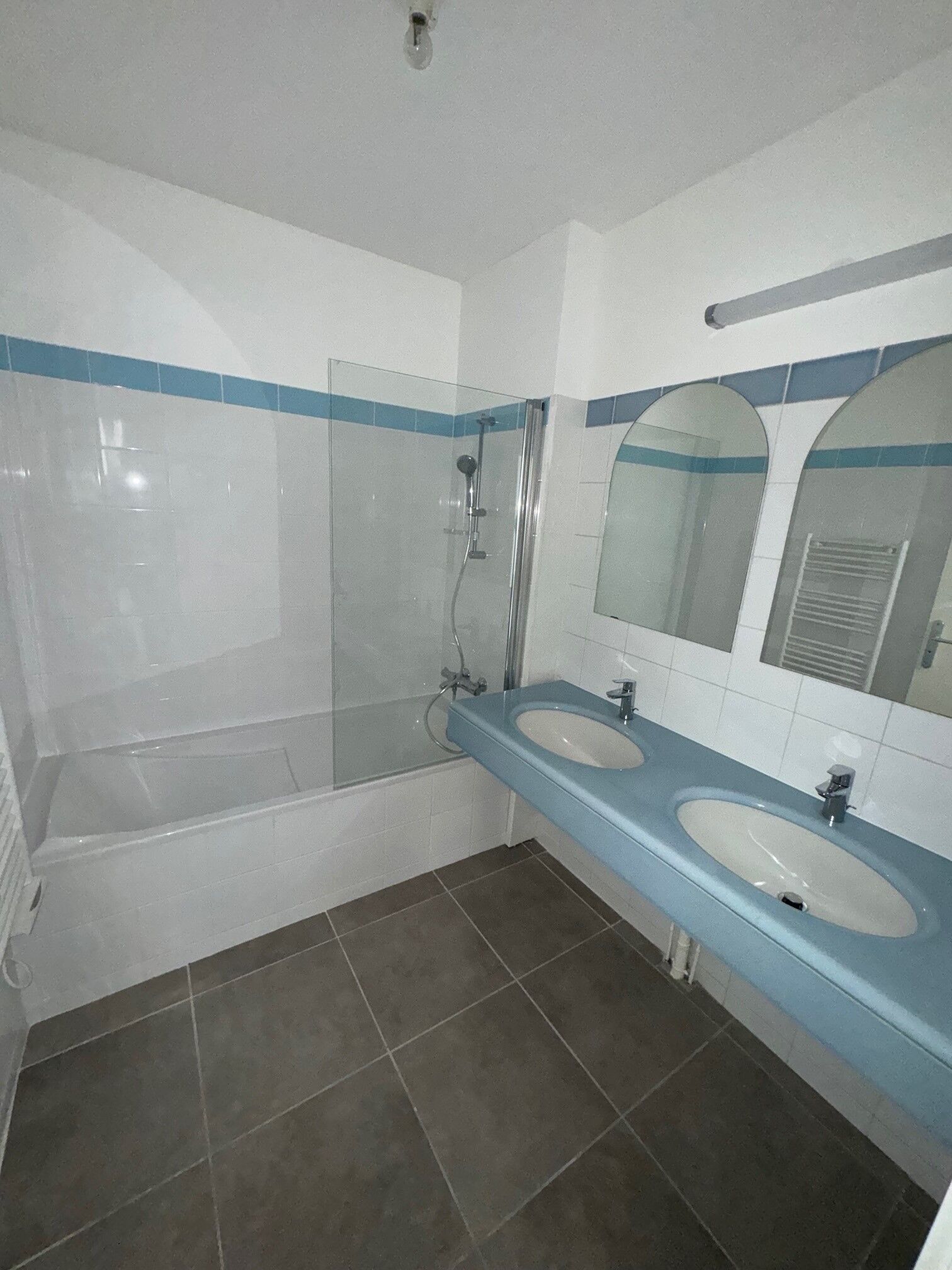 salle de bains-cmp.jpg