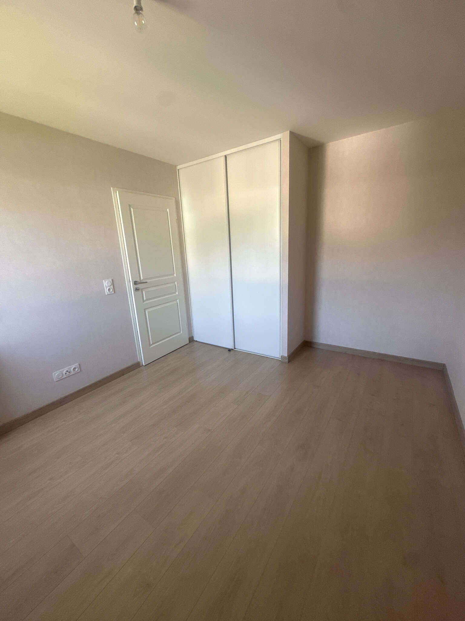 5 chambre-compressed.jpeg