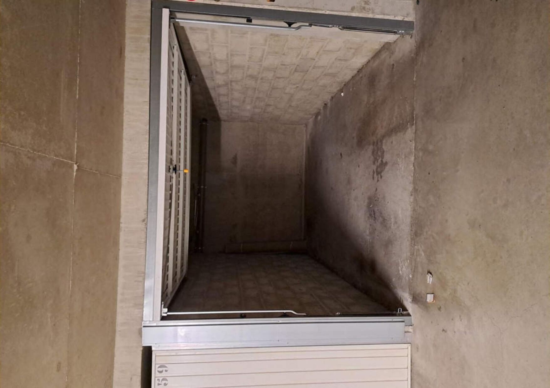 H -GARAGE_page-0001.jpg