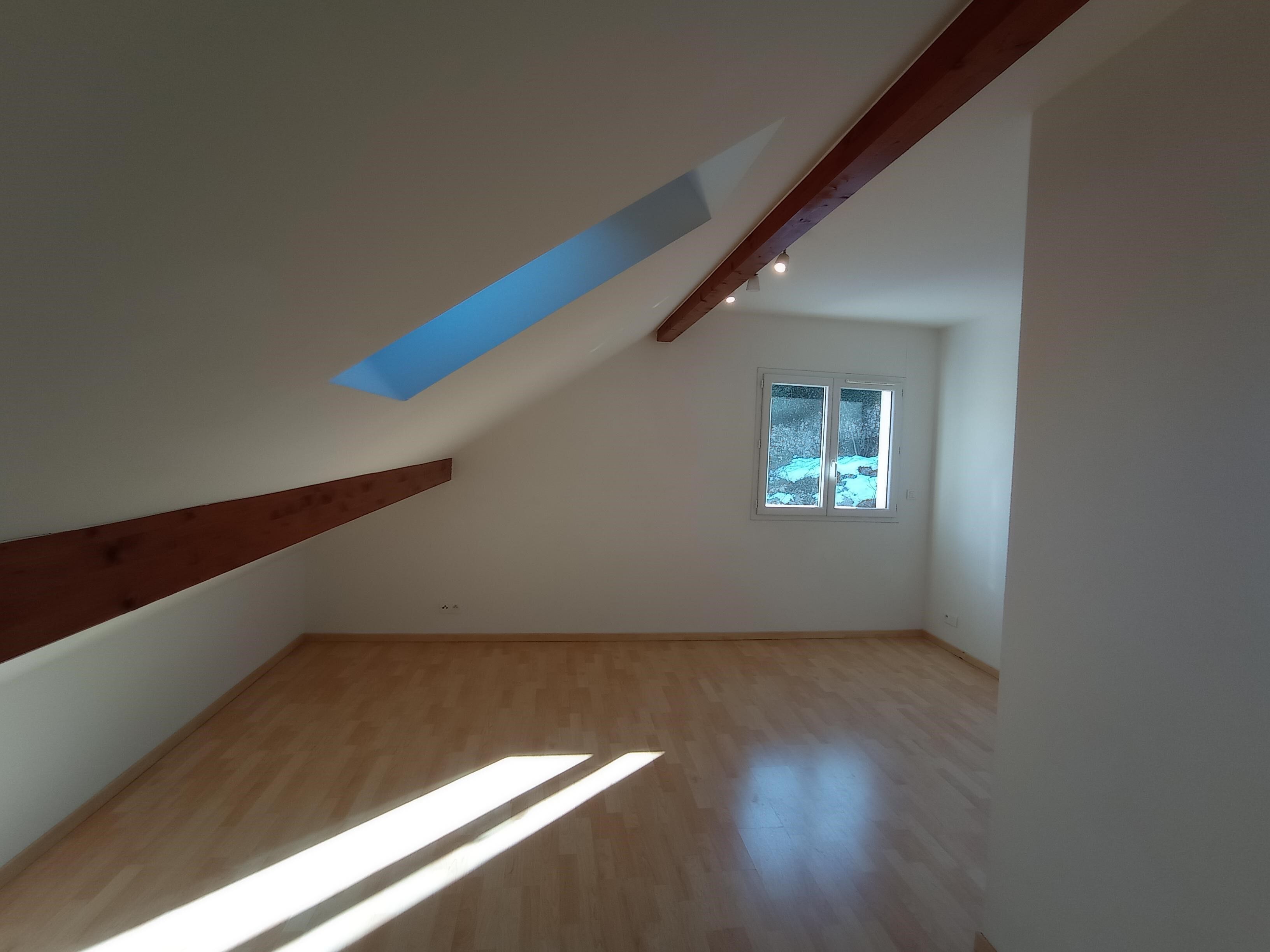 CHAMBRE 1-cmp.jpg