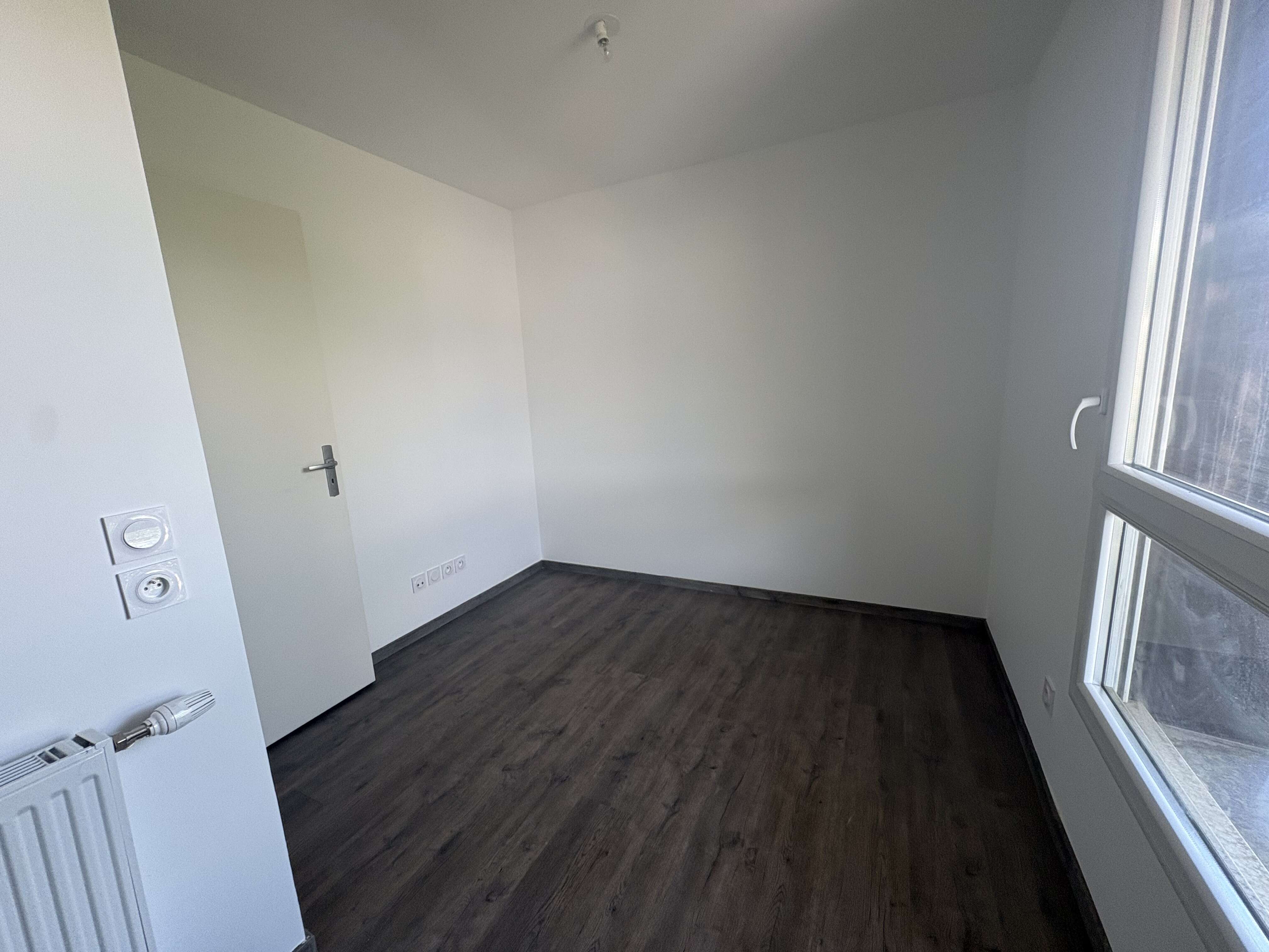 5chambre-compressed.jpeg