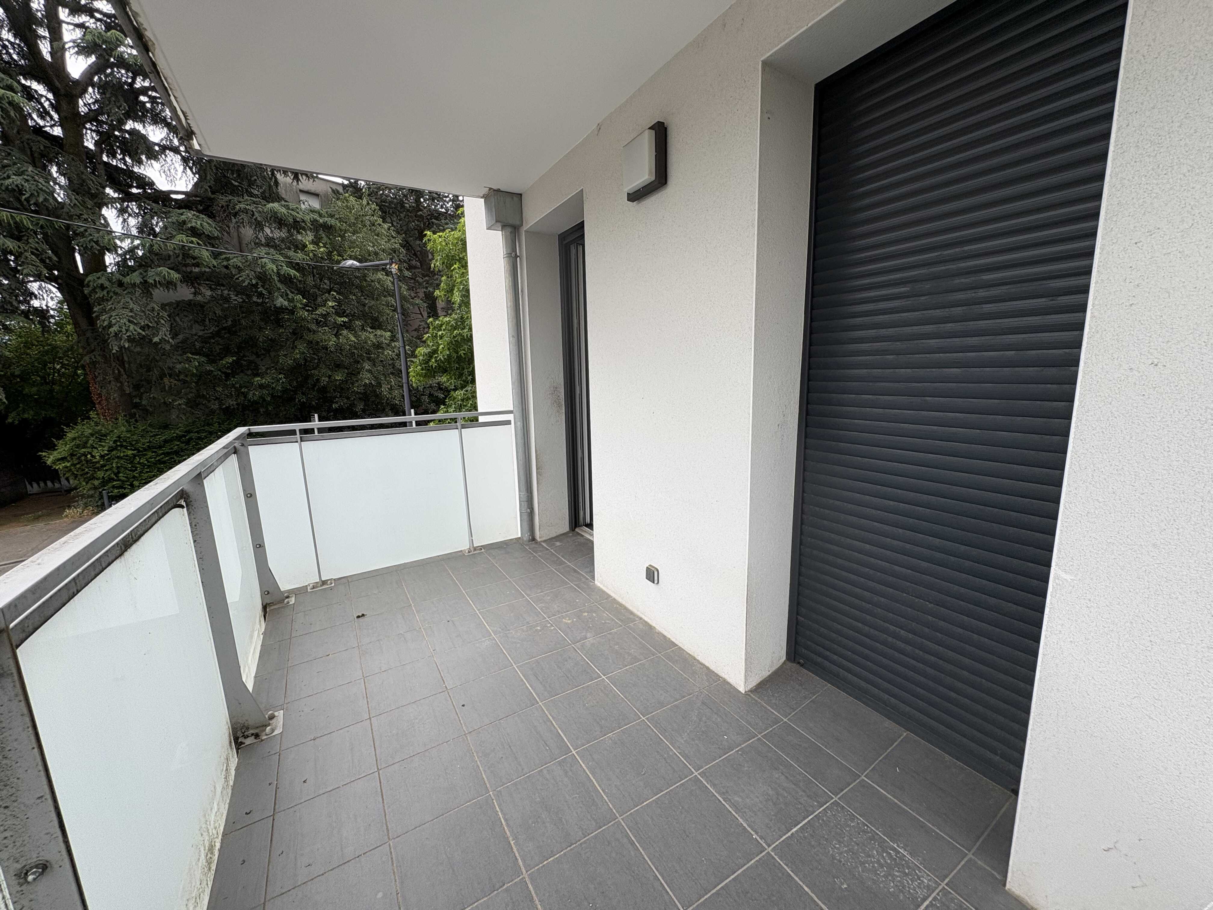 6balcon-compressed.jpeg
