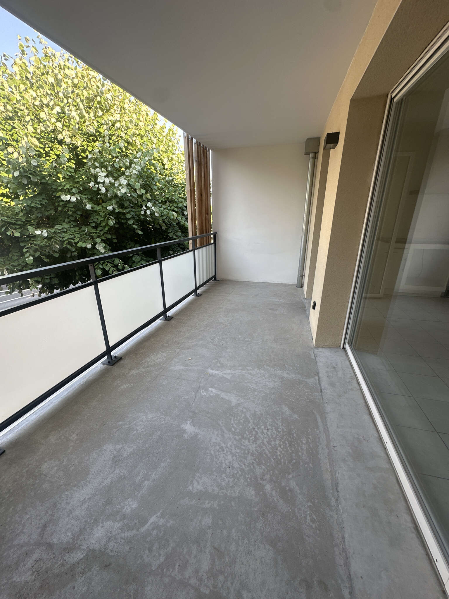4balcon-compressed.jpeg