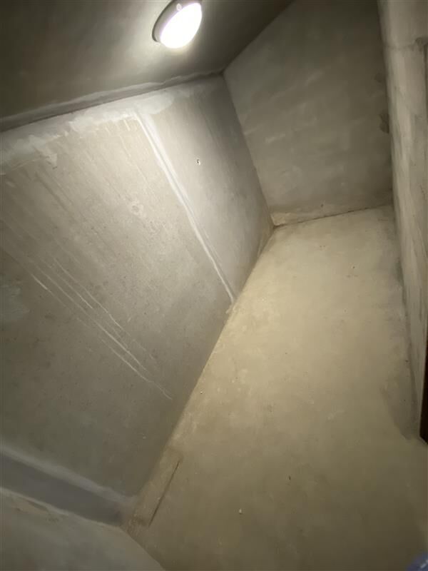 F - CAVE 4.jpg