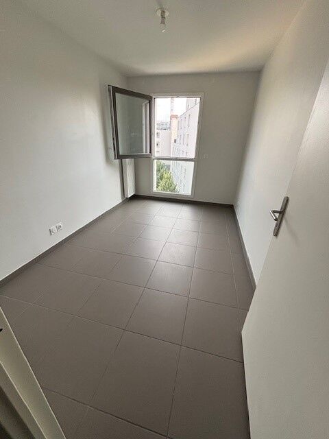 compressed-xchambre 2.jpg