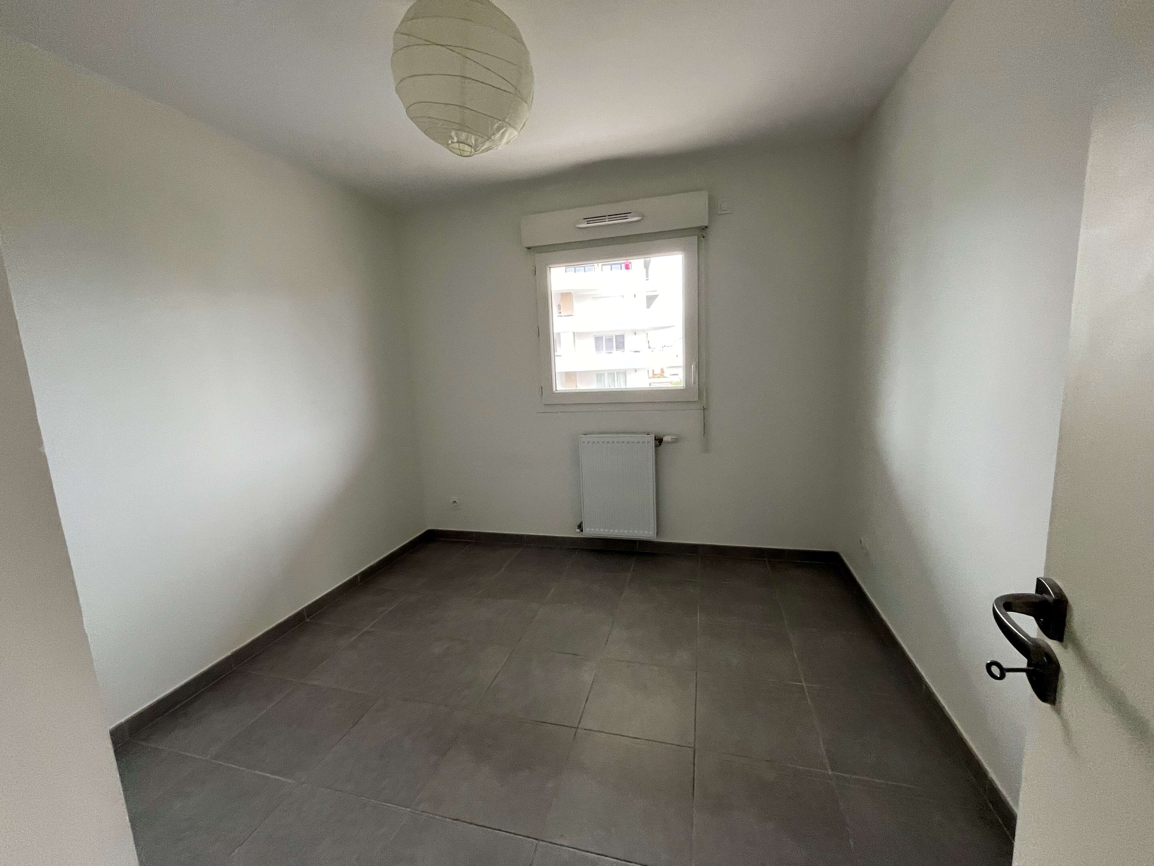 5chambre-cmp.jpg