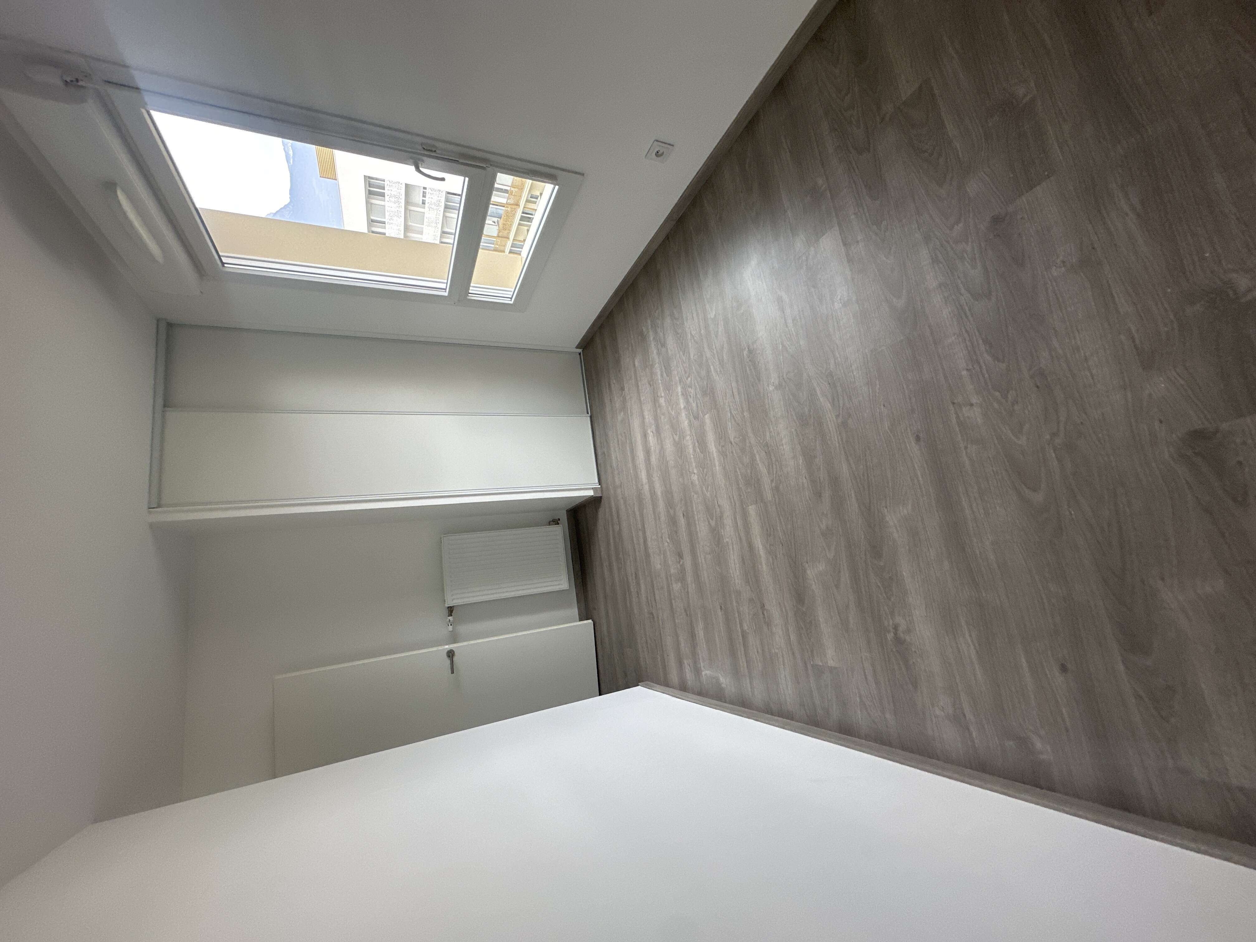 8 CHAMBRE-compressed.jpeg