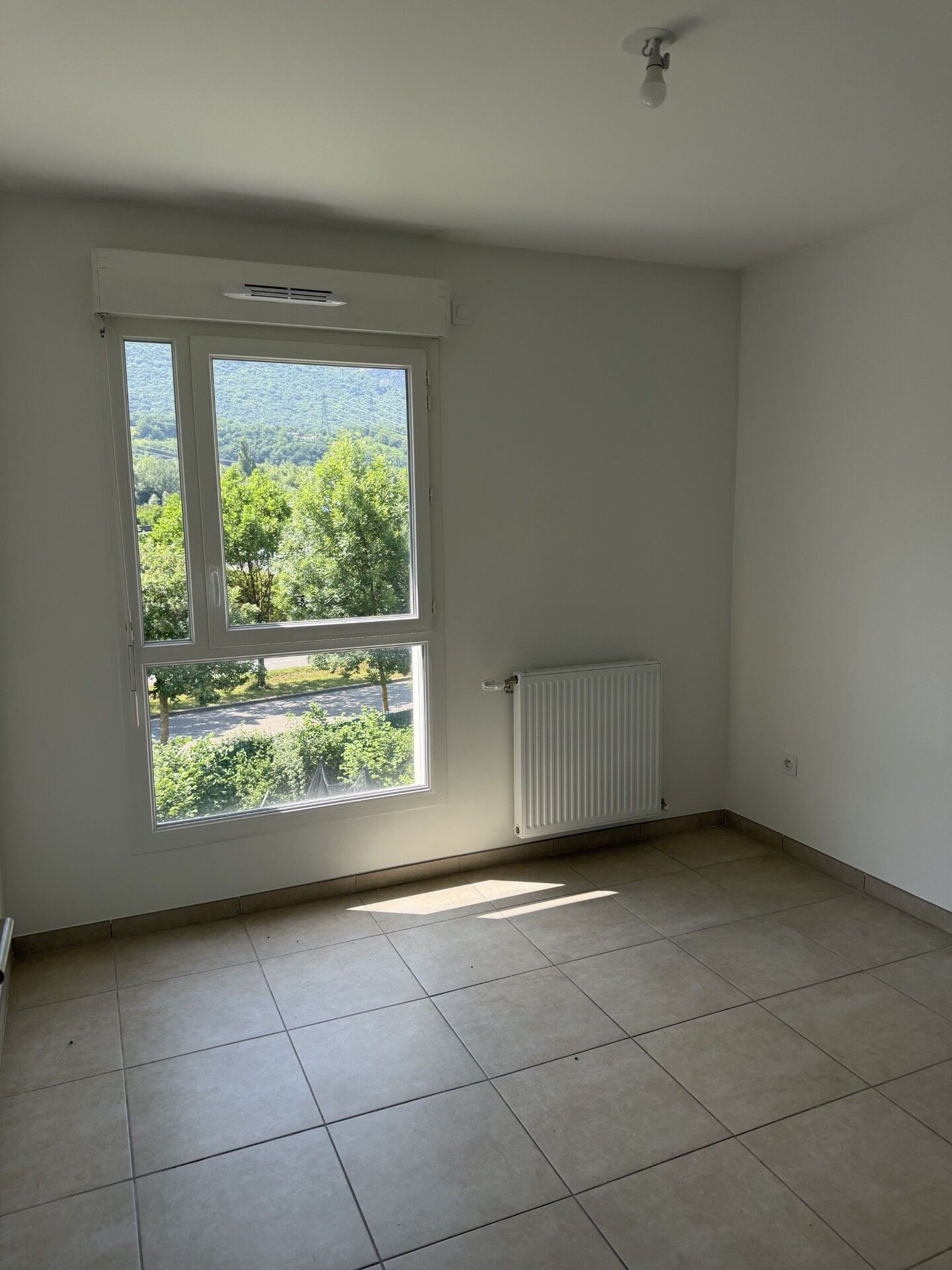 9 chambre-compressed.jpg