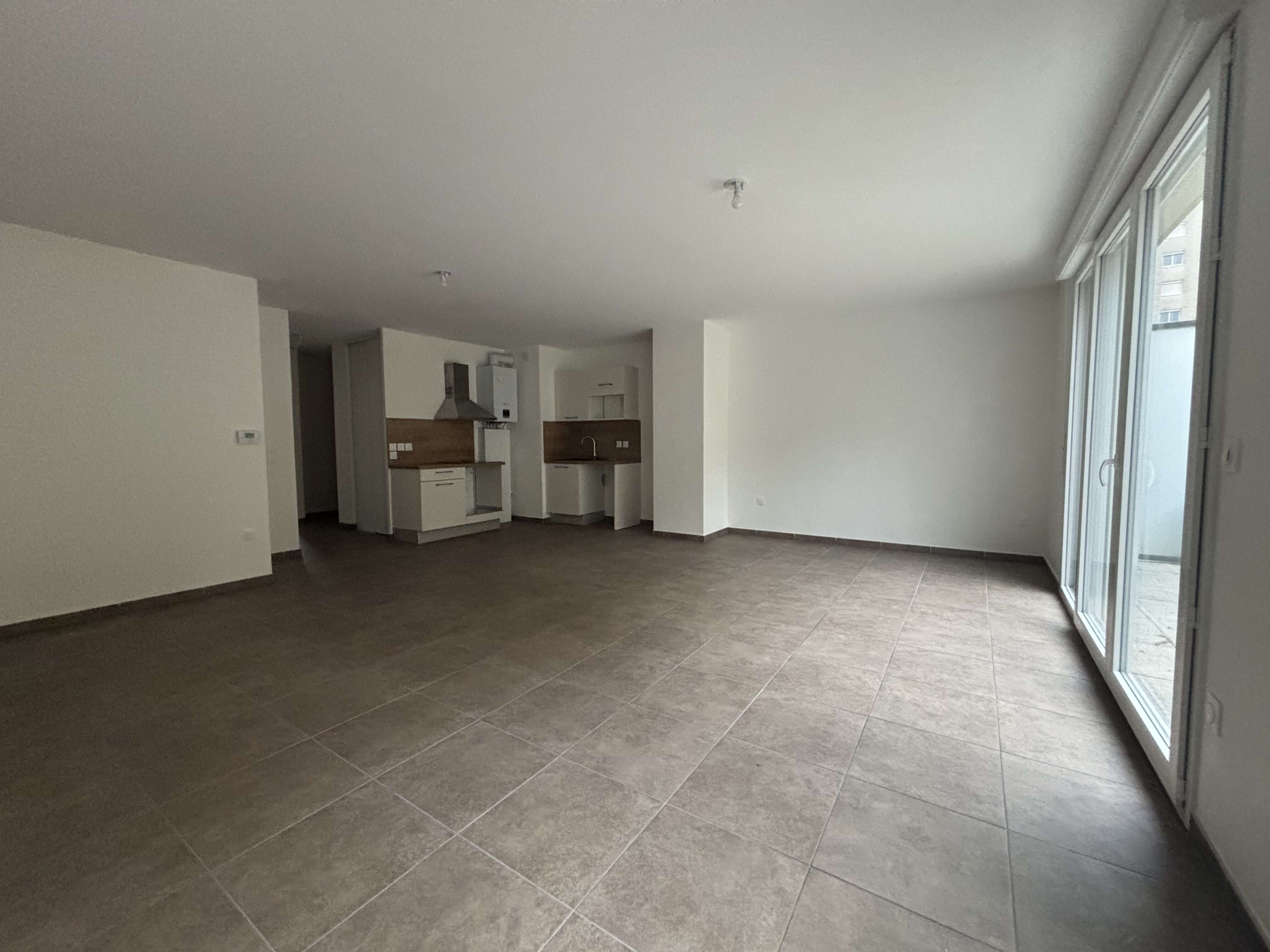 3-room rental in Villeurbanne, photo 1