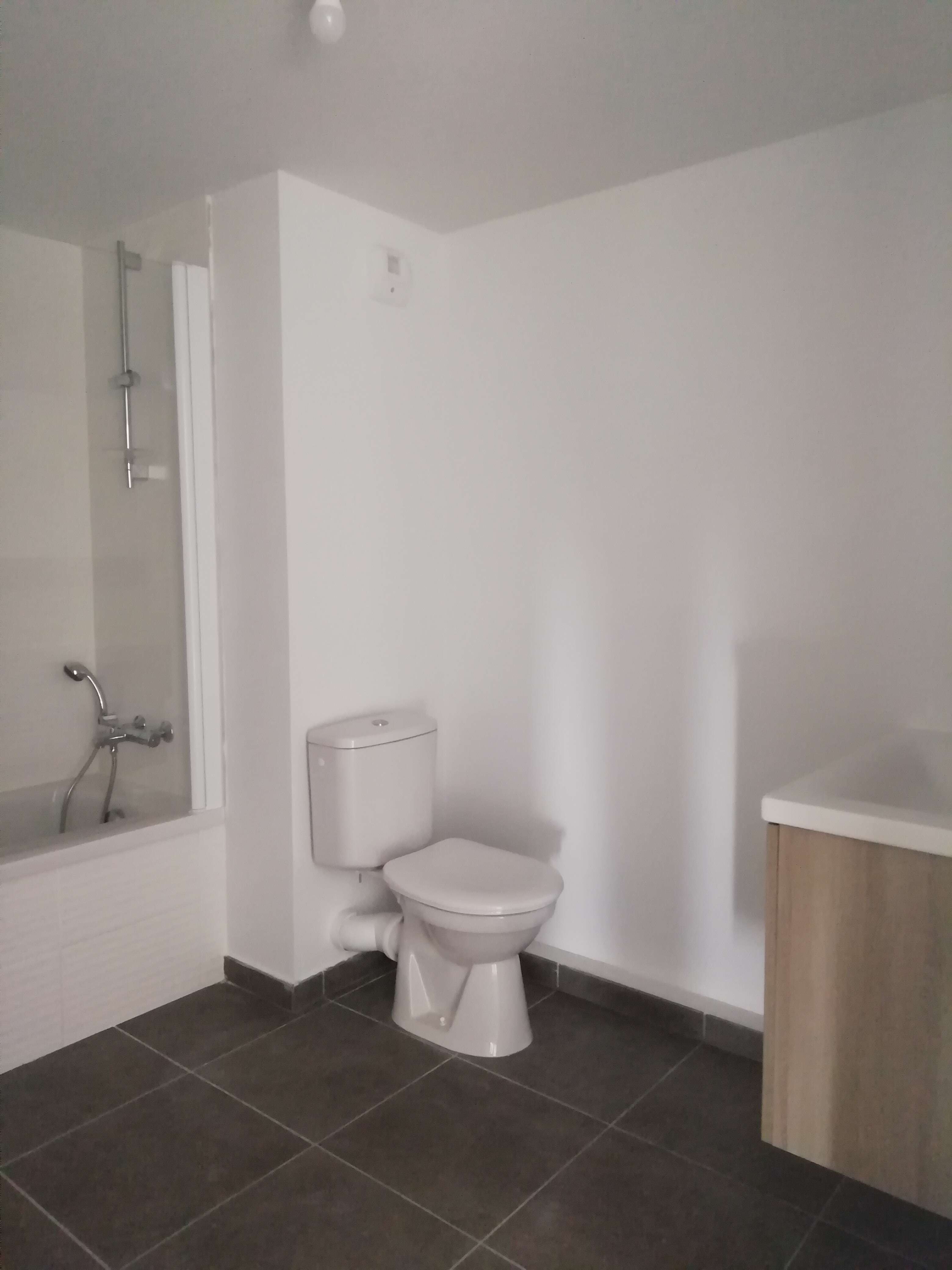 SALLE DE BAIN-cmp.jpg