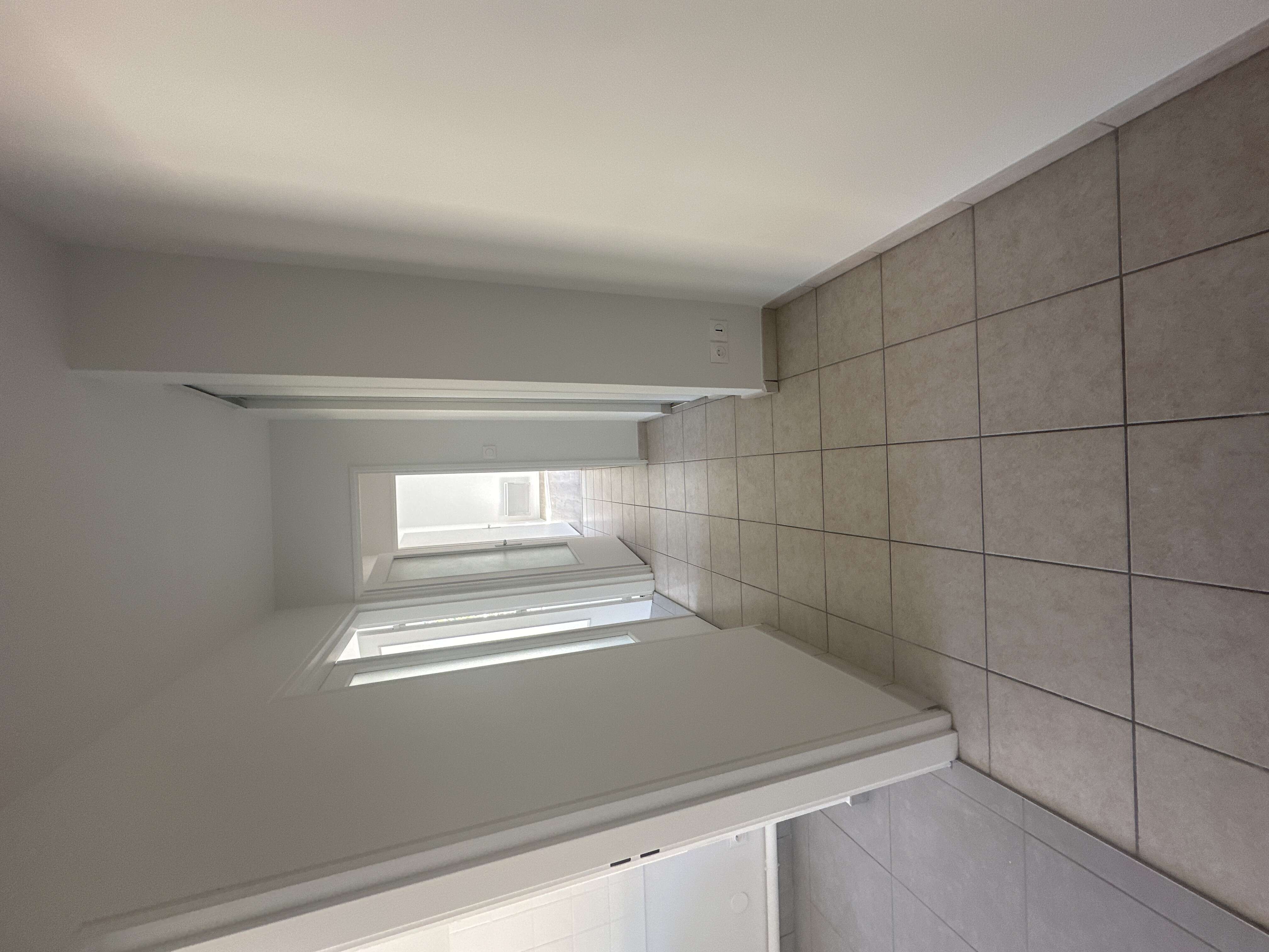 compressed-E- PHOTO.jpeg