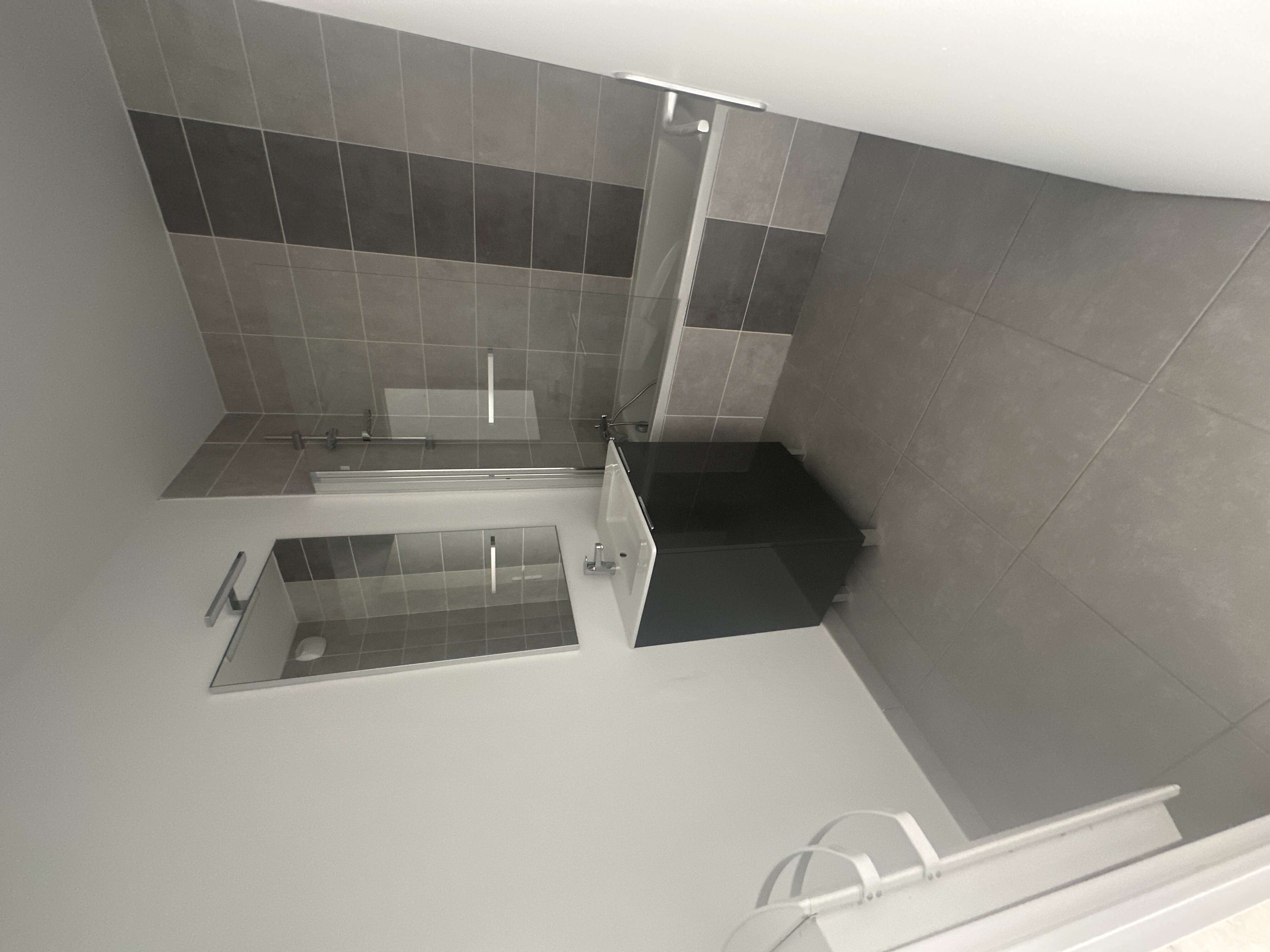 compressed-G- PHOTO.jpeg