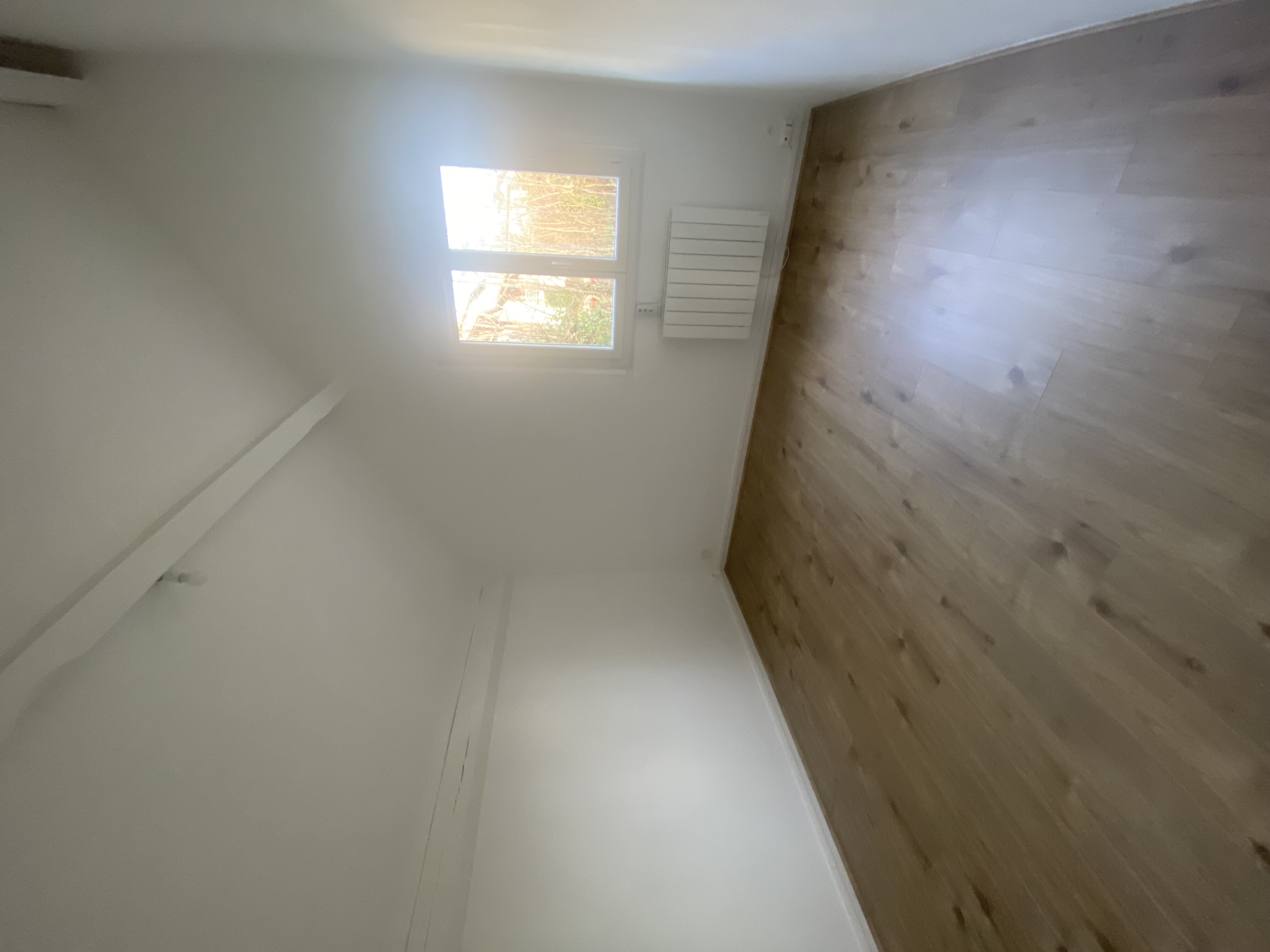 8 CHAMBRE-compressed.jpg