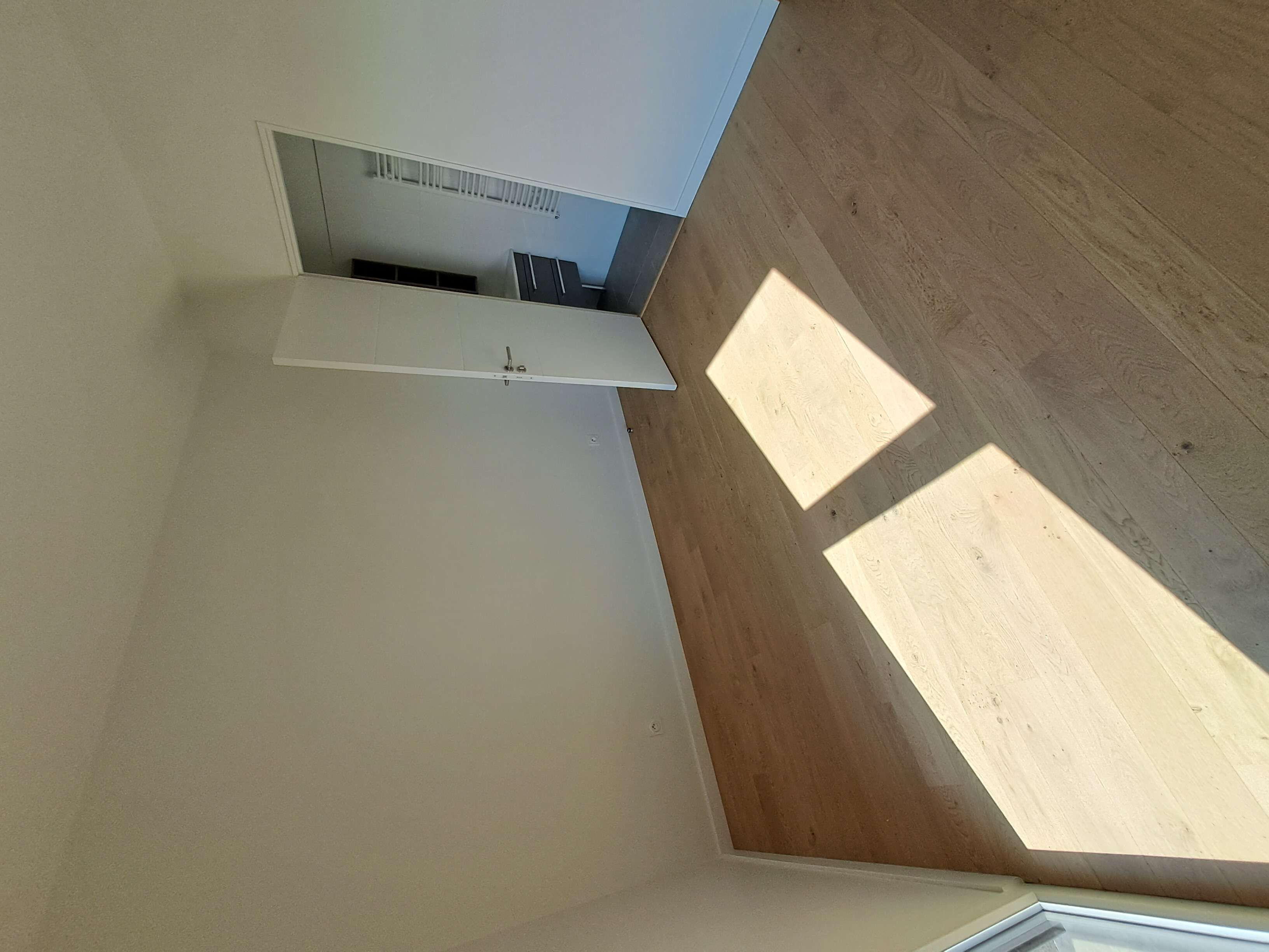 chambre 3 salle de douche-cmp.jpg