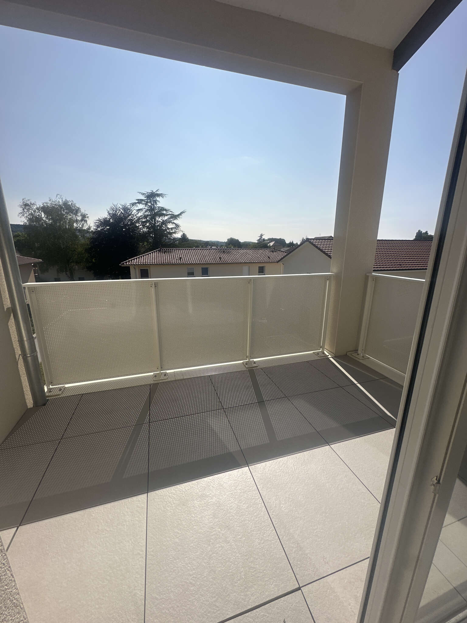5BALCON-compressed.jpeg