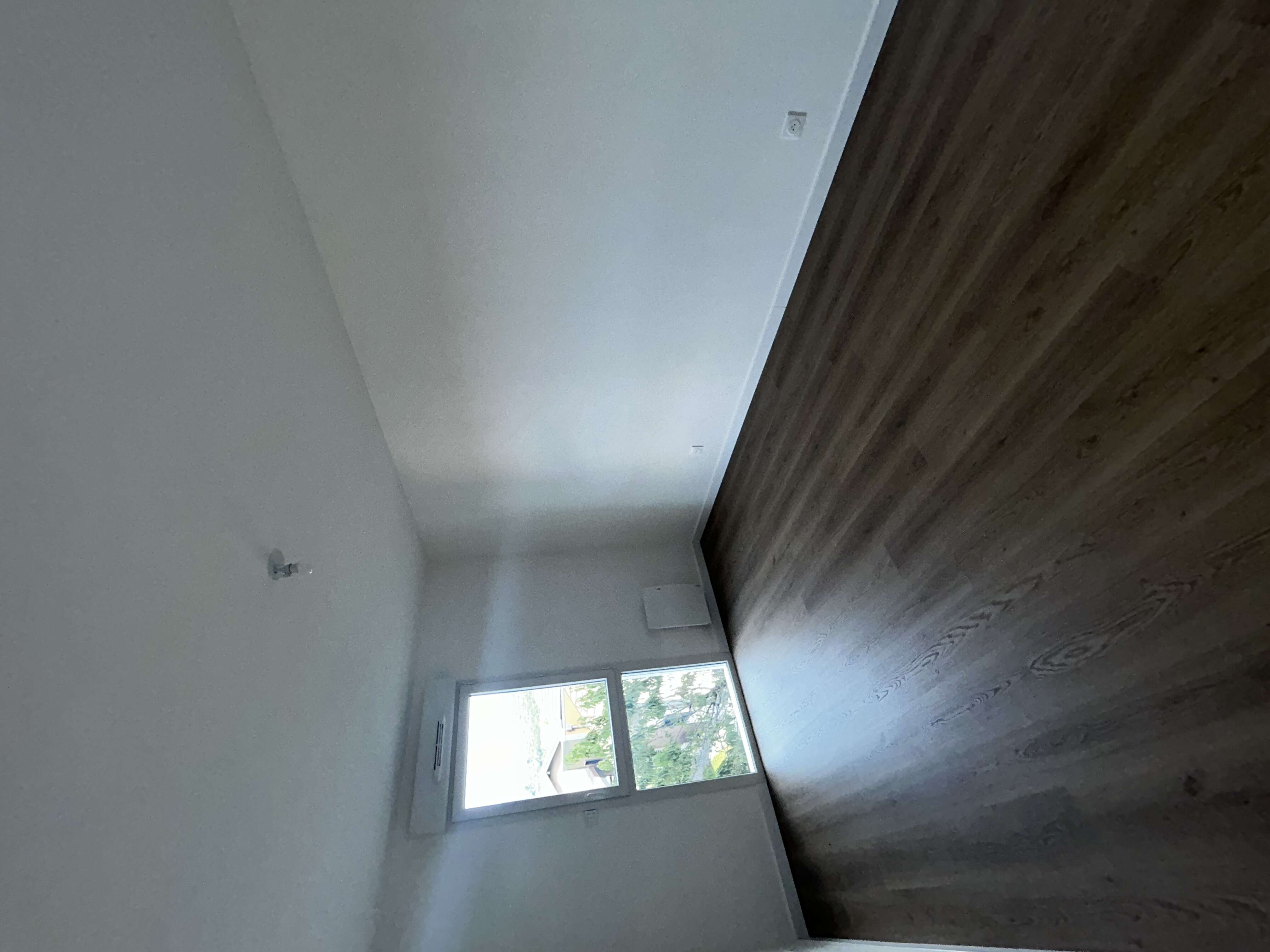 Image (17)-compressed.jpg