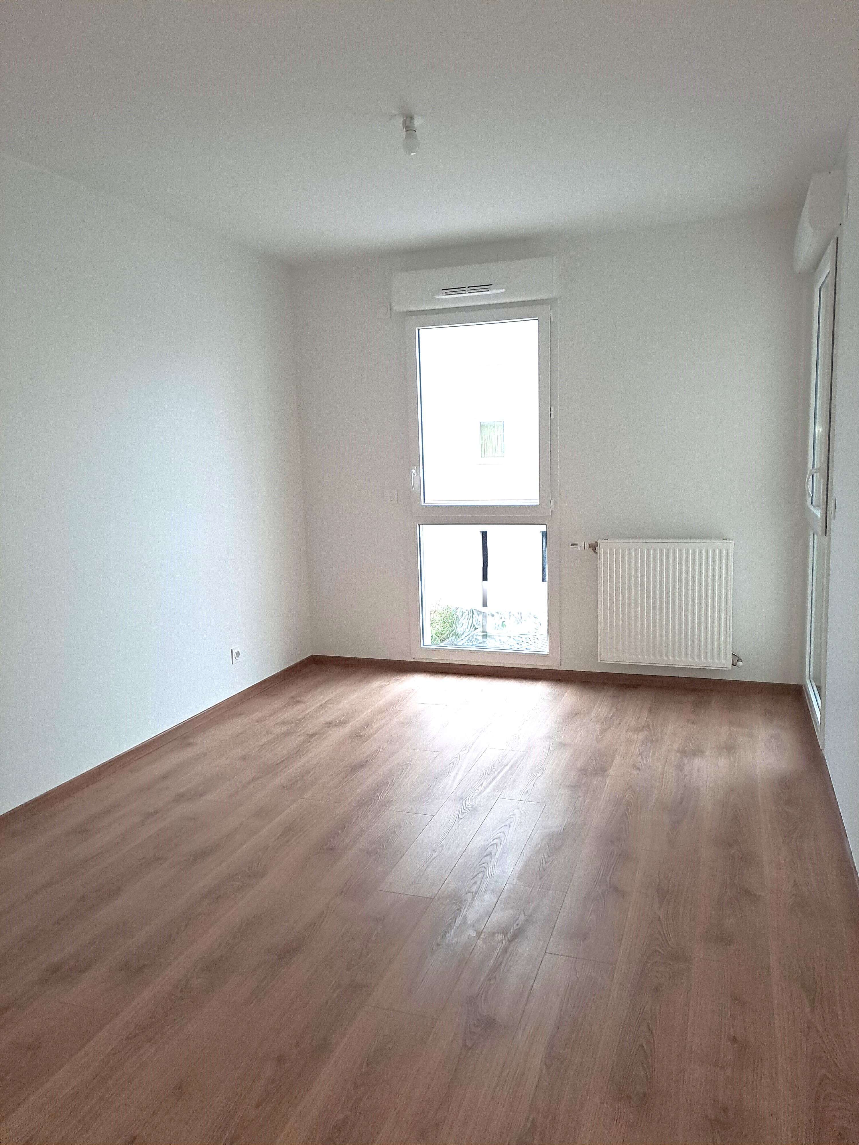 3 chambre-compressed.jpg