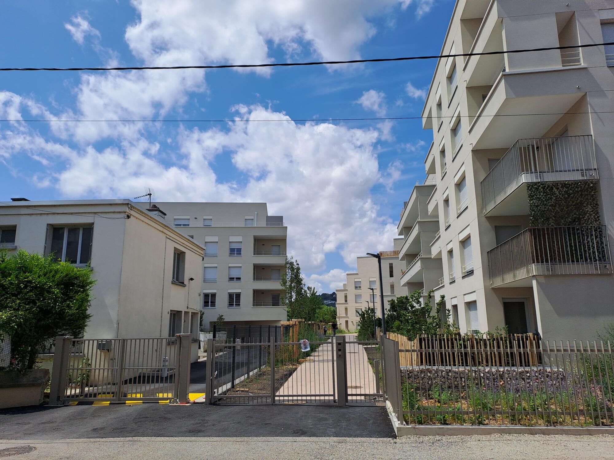 compressed-6FACADE VILLA MARLY.jpg