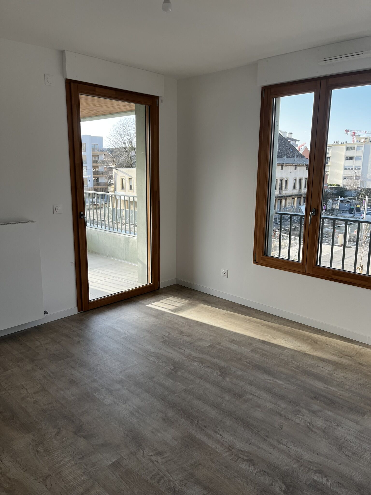 5- CHAMBRE-compressed.JPEG