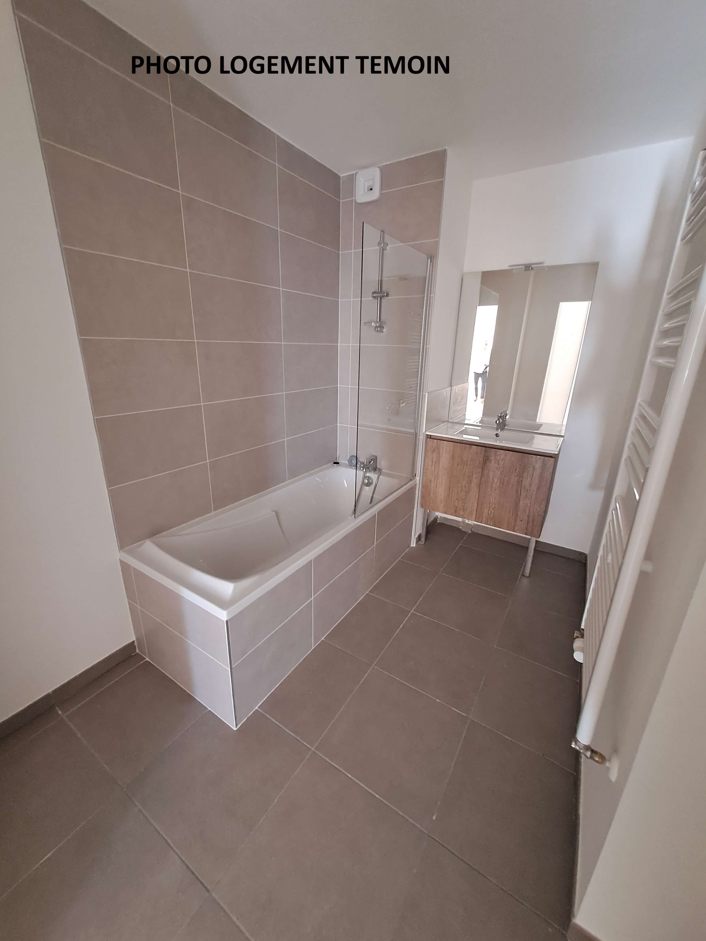 SALLE DE BAINS-compressed.jpg