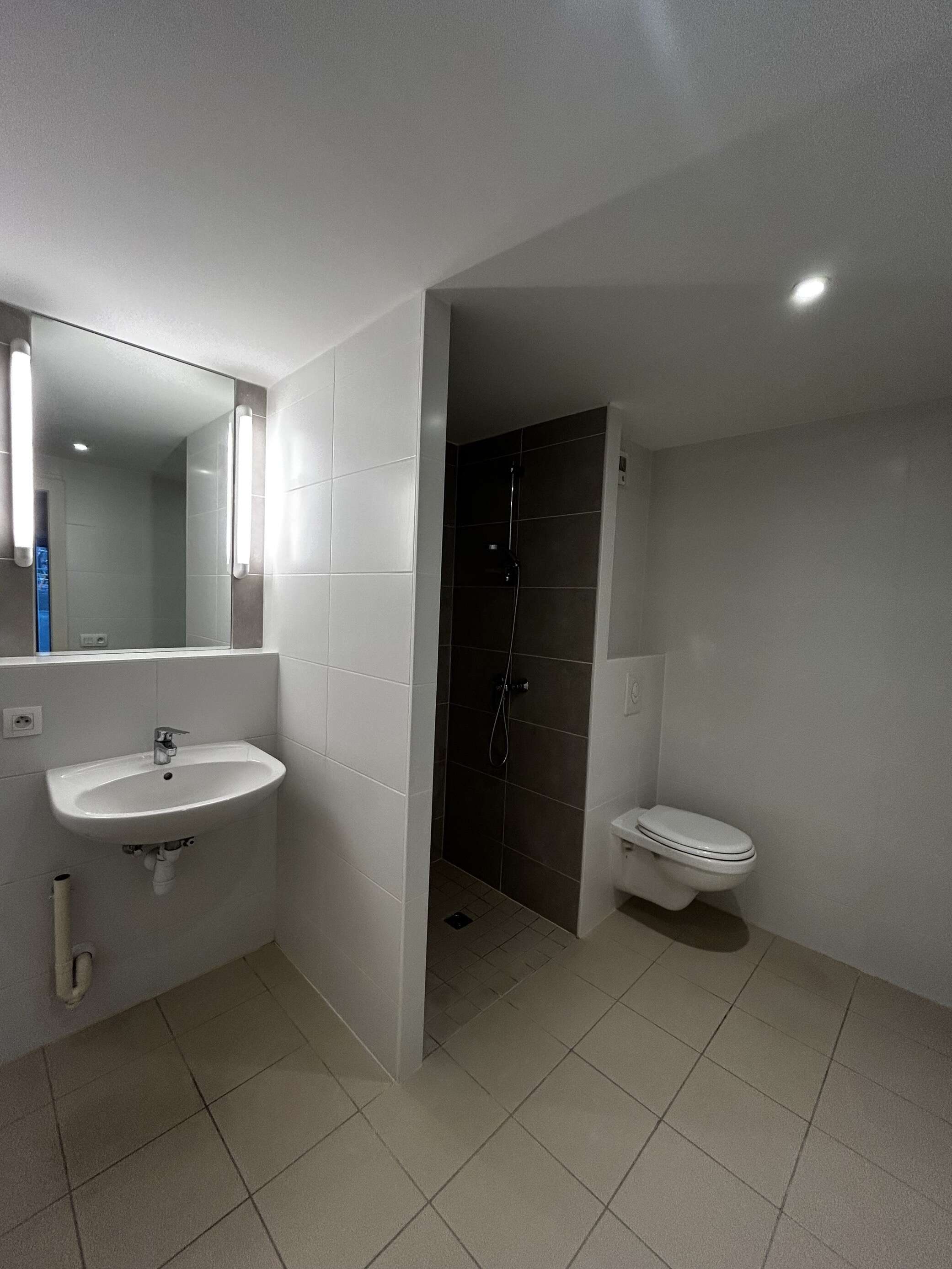 7Image (6)-compressed.jpg