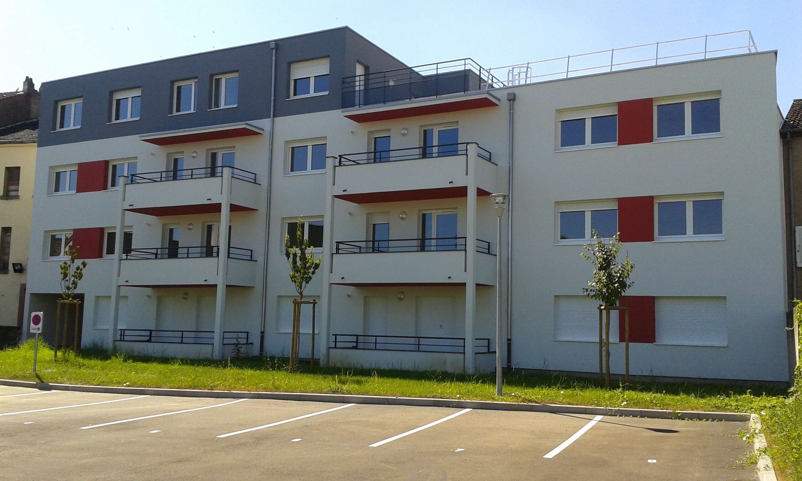 1 002582-cmp-compressed.jpg