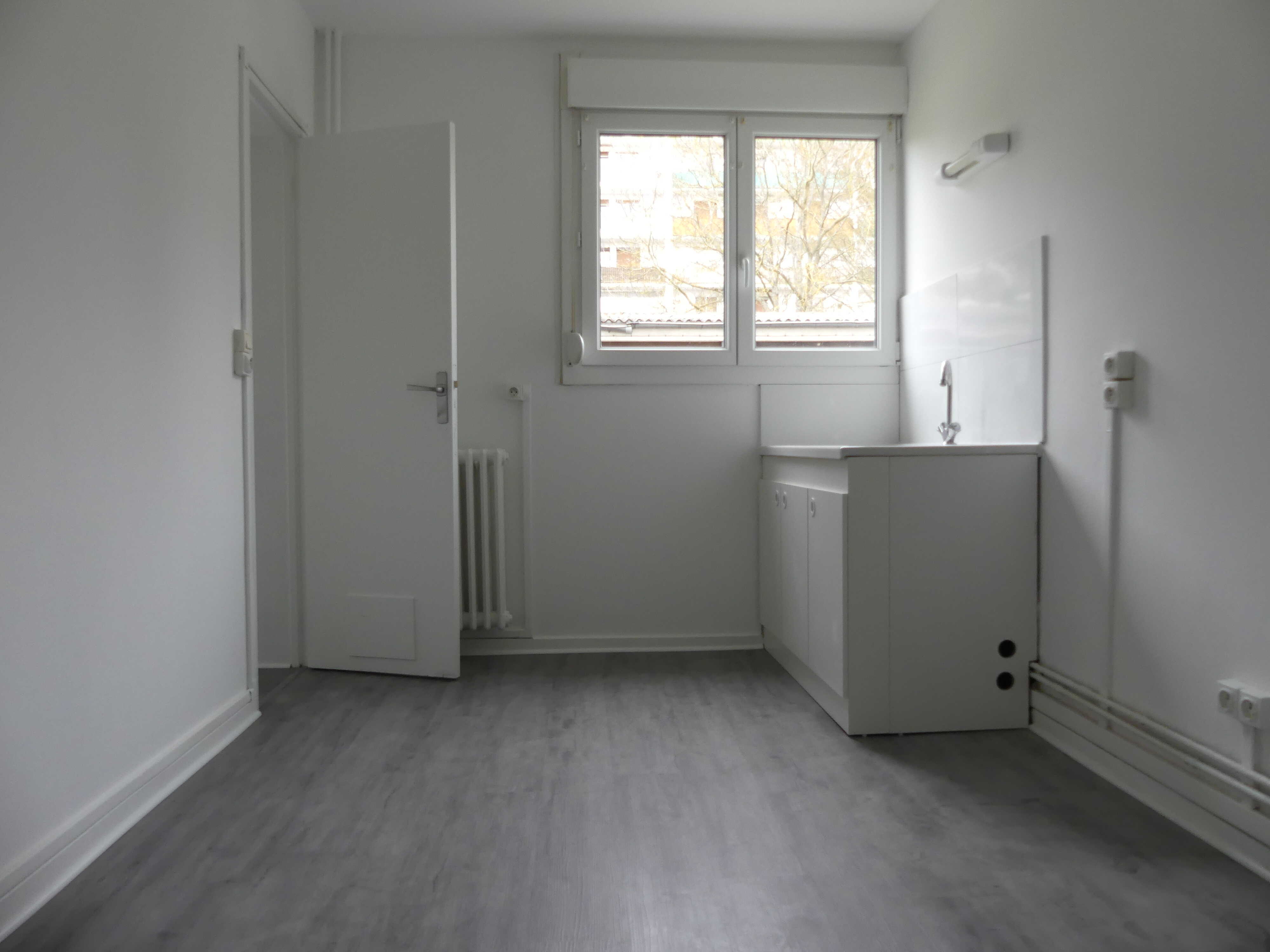 05 3446-compressed.JPG