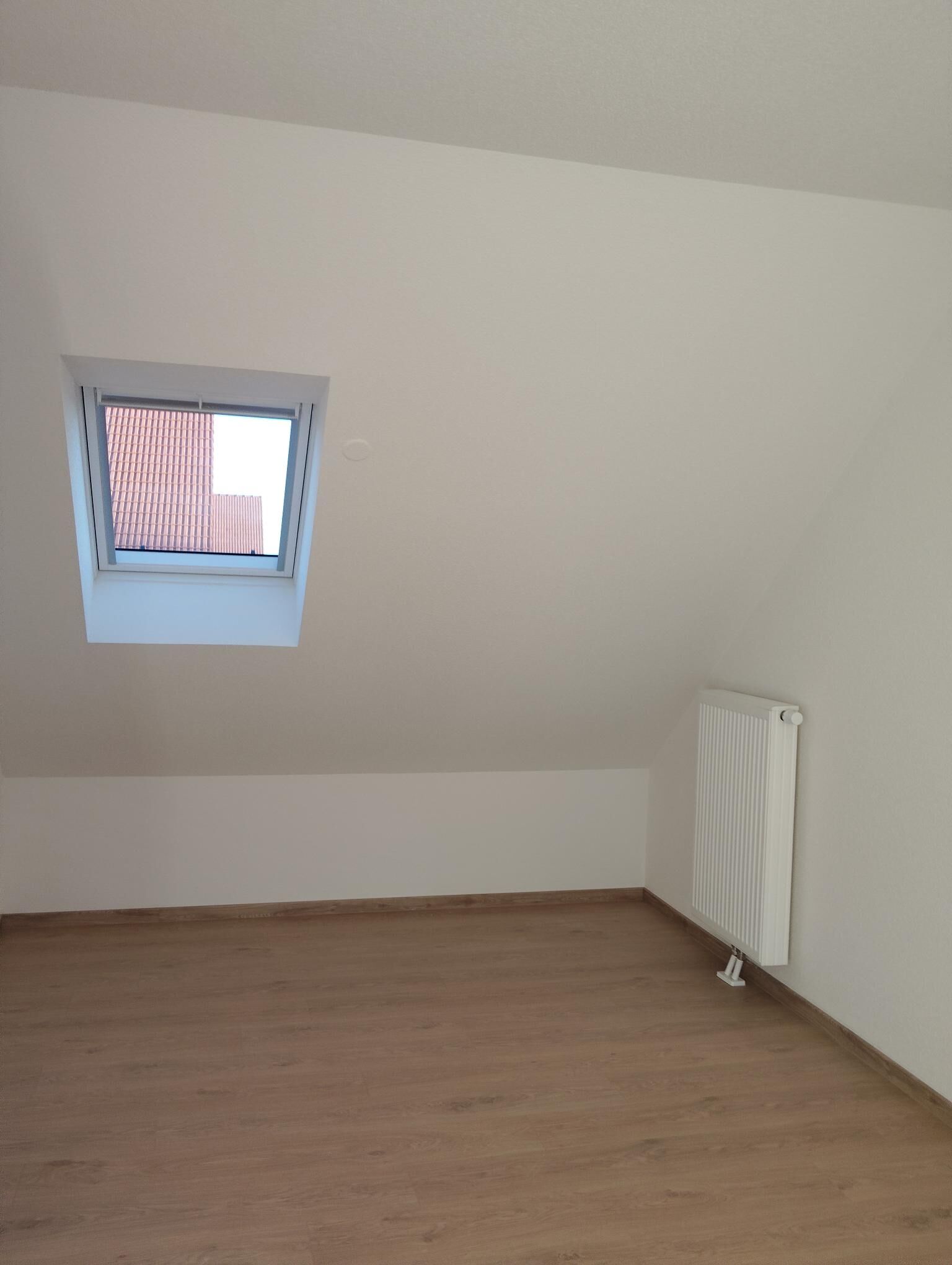 CHAMBRE 2 D23-compressed.jpg