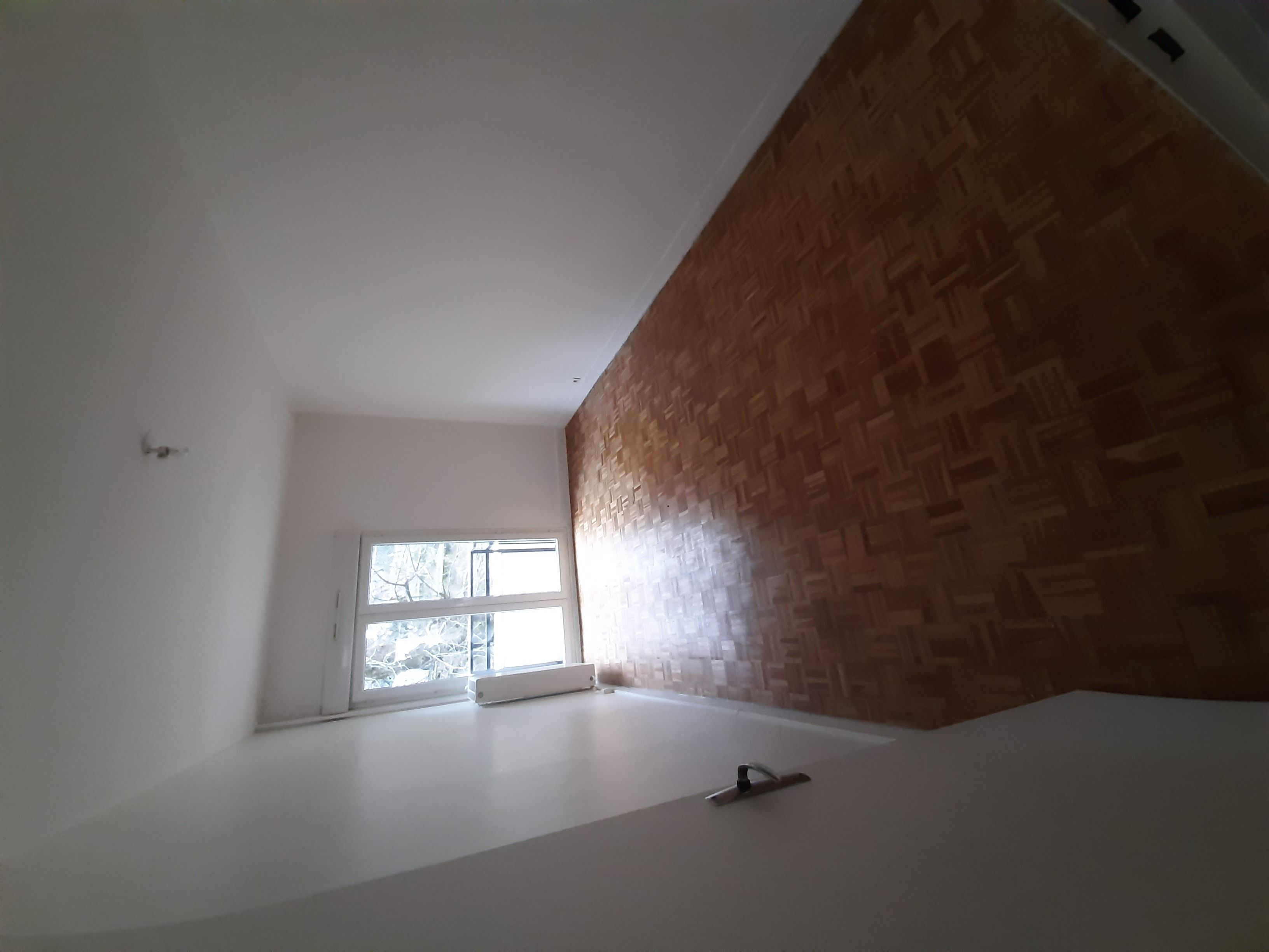19-01-23_14-32-40_Chambre1-compressed.jpg