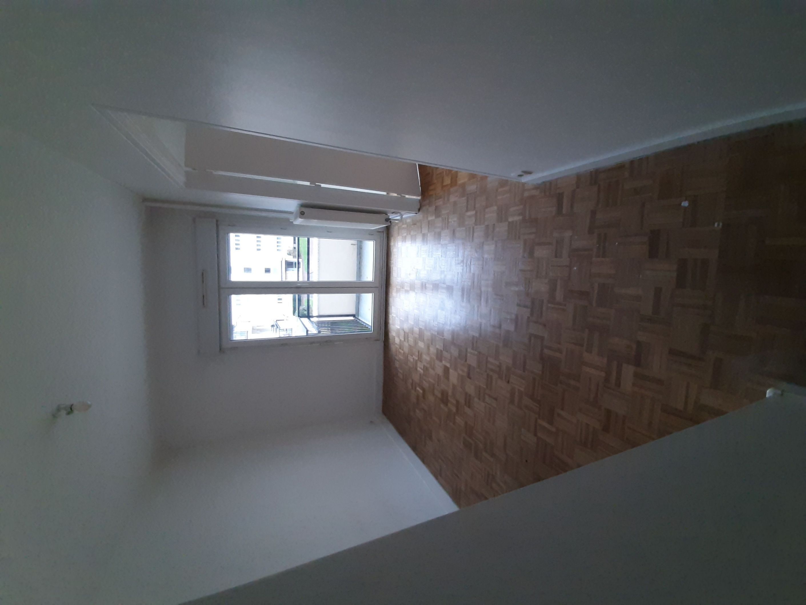 19-01-23_14-33-15_Chambre2-compressed.jpg