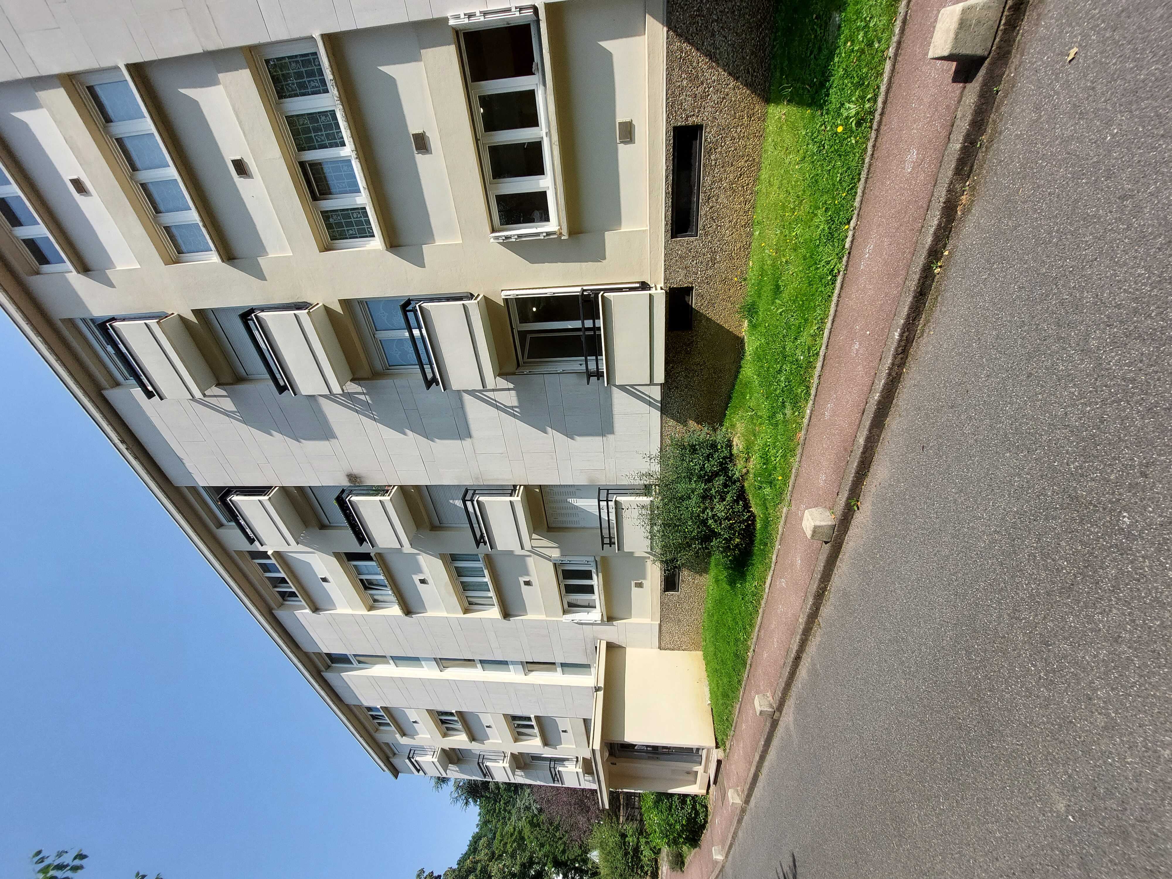 LE PLESSIS ROBINSON