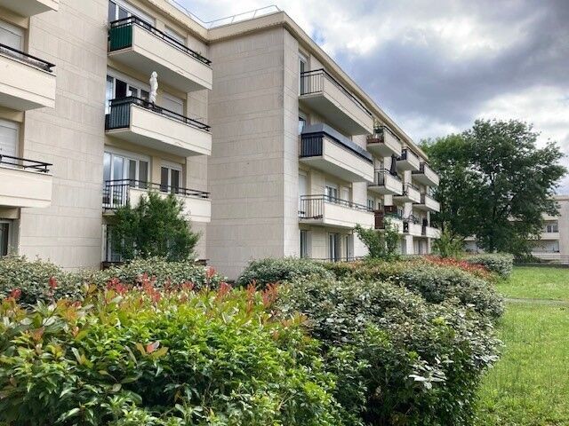 LE PLESSIS ROBINSON
