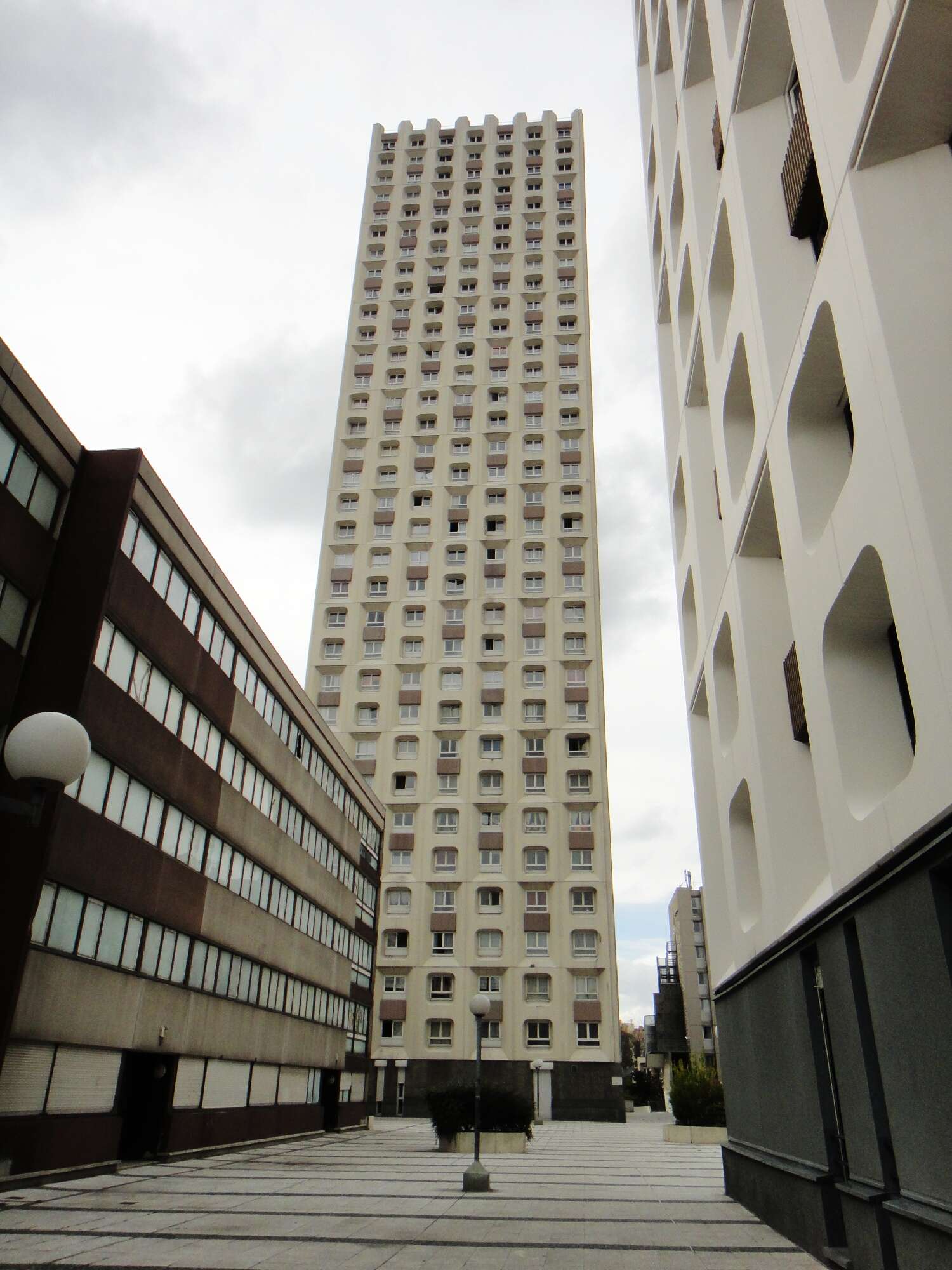 Vitruve Ext-compressed.JPG