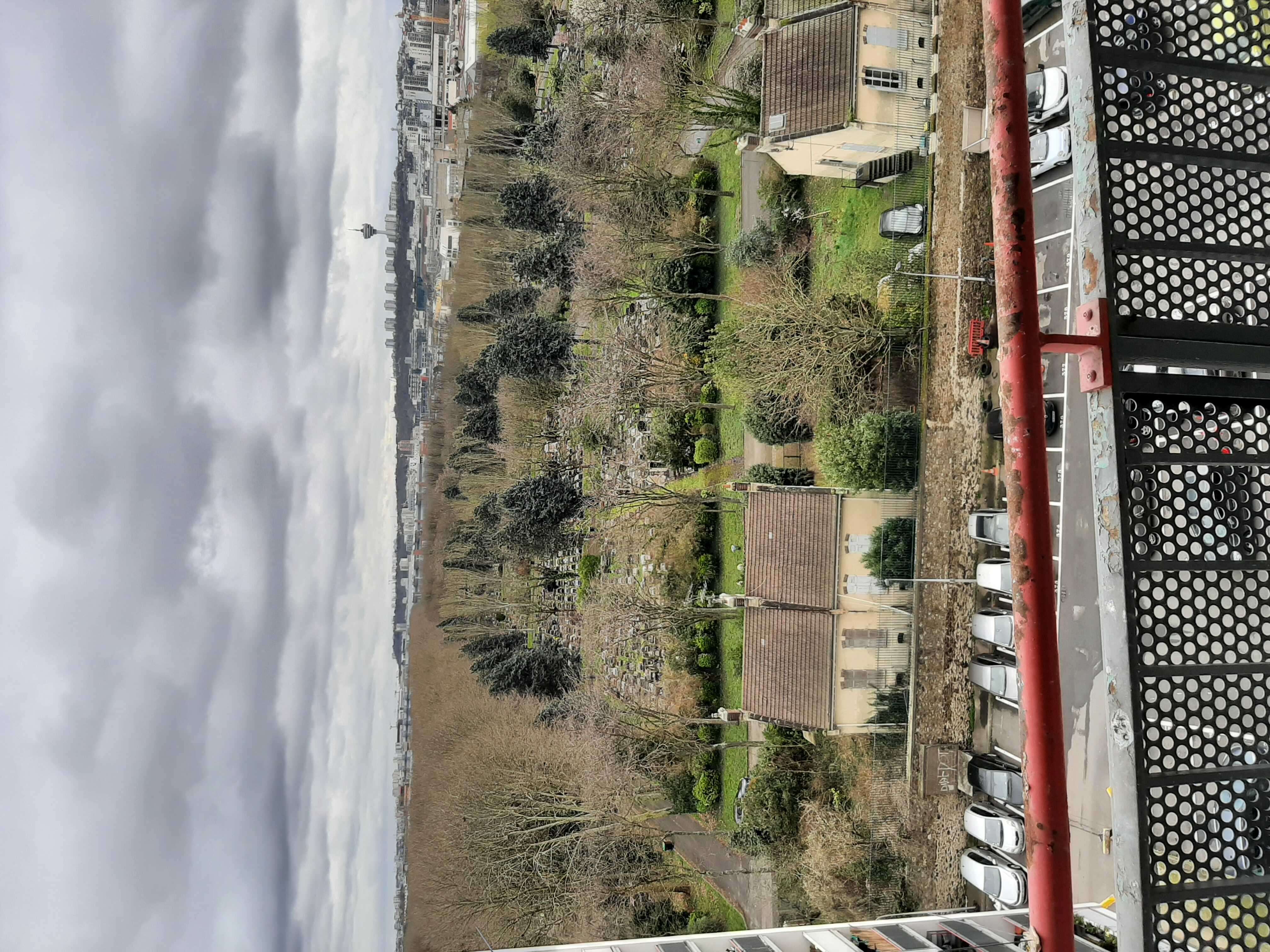 PANTIN