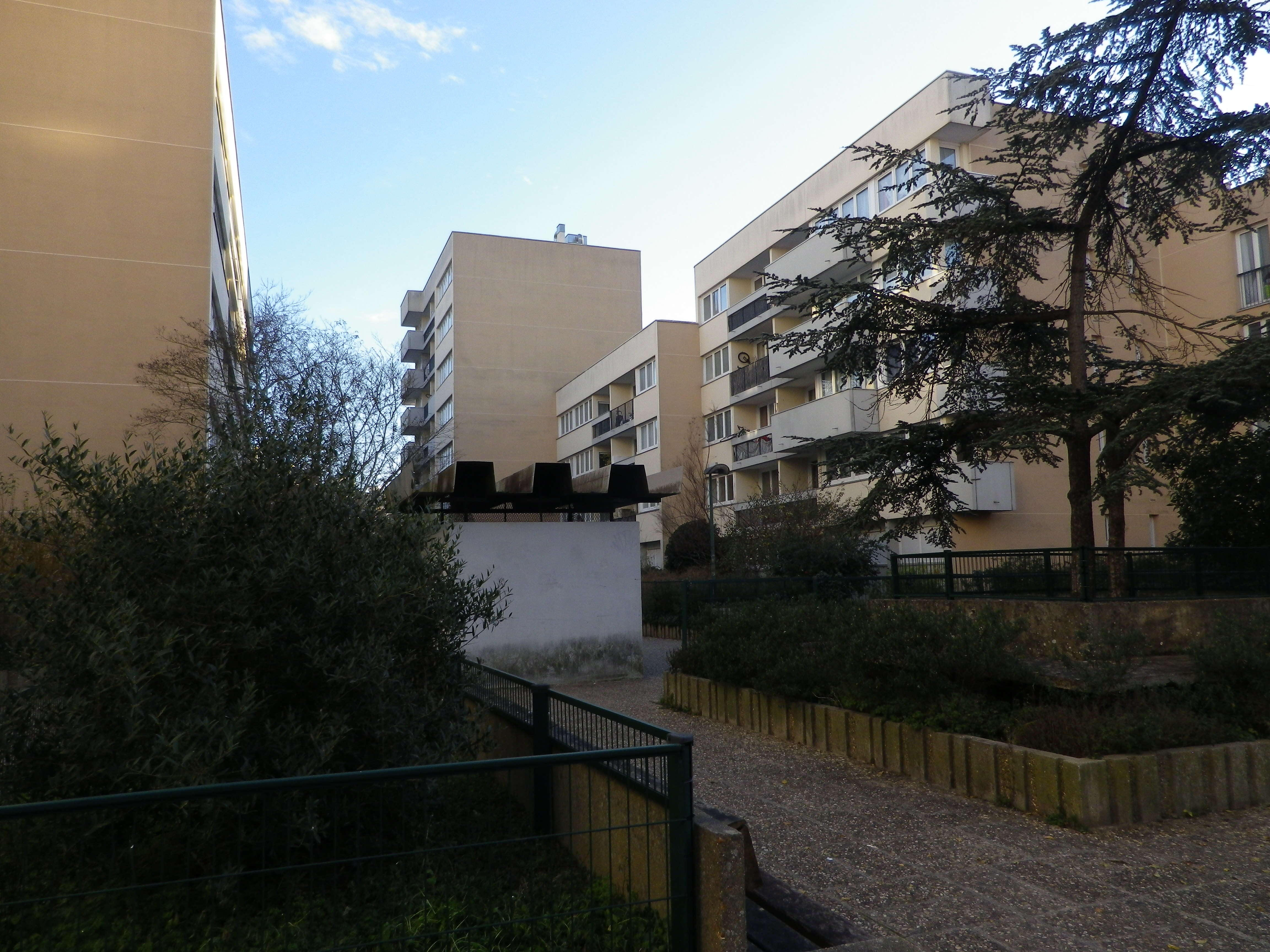 LES ULIS